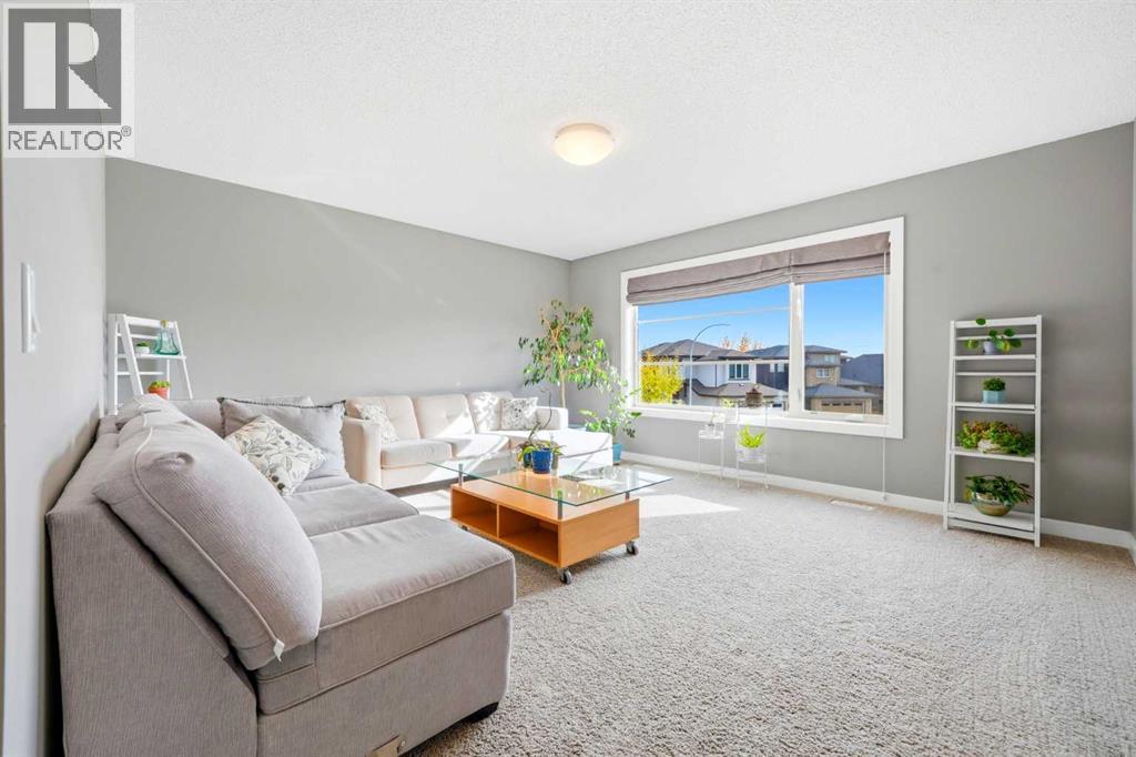 69 Walden Close Se, Calgary, Alberta T2X 0V8 - Photo 19 - A2352039