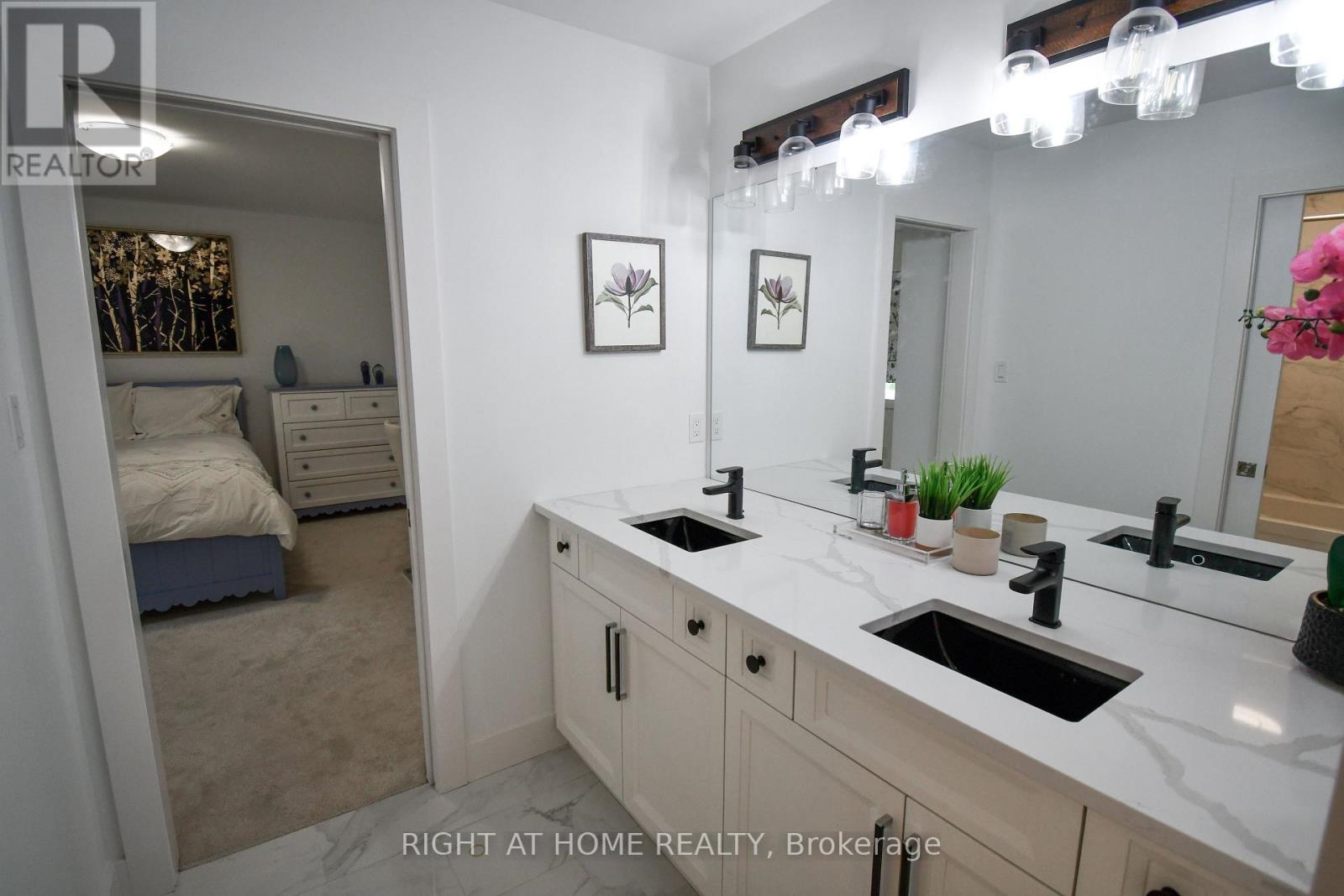 2705 Oriole Drive, London South (South U), Ontario  N6M 0G6 - Photo 14 - X14112318