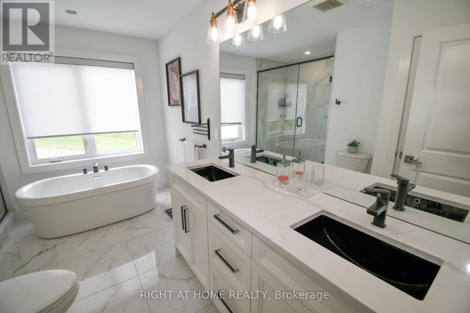 2705 Oriole Drive, London South (South U), Ontario  N6M 0G6 - Photo 19 - X14112318