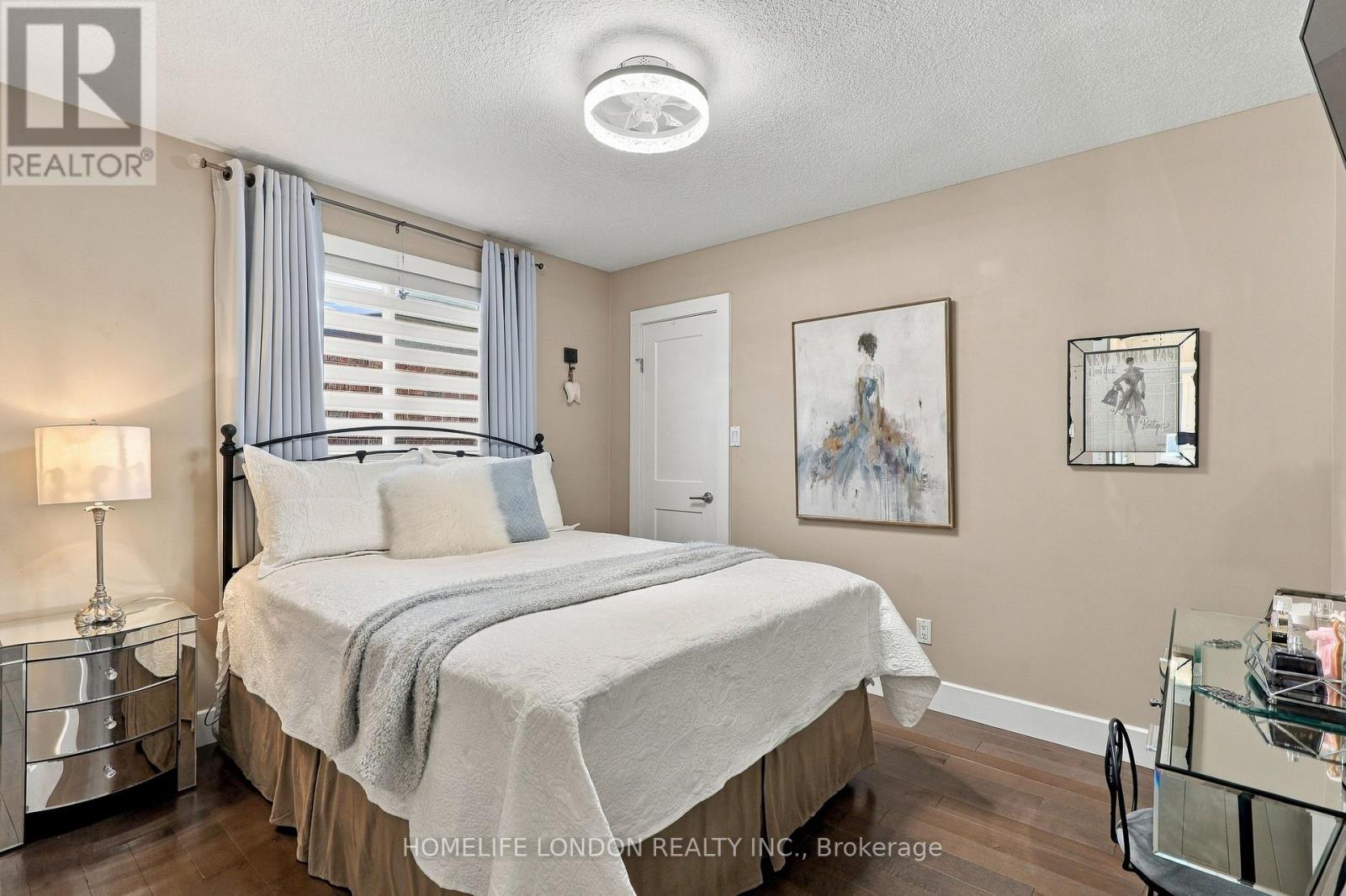 2195 Thornicroft Crescent E, London South, Ontario  N6P 1T7 - Photo 37 - X14112384