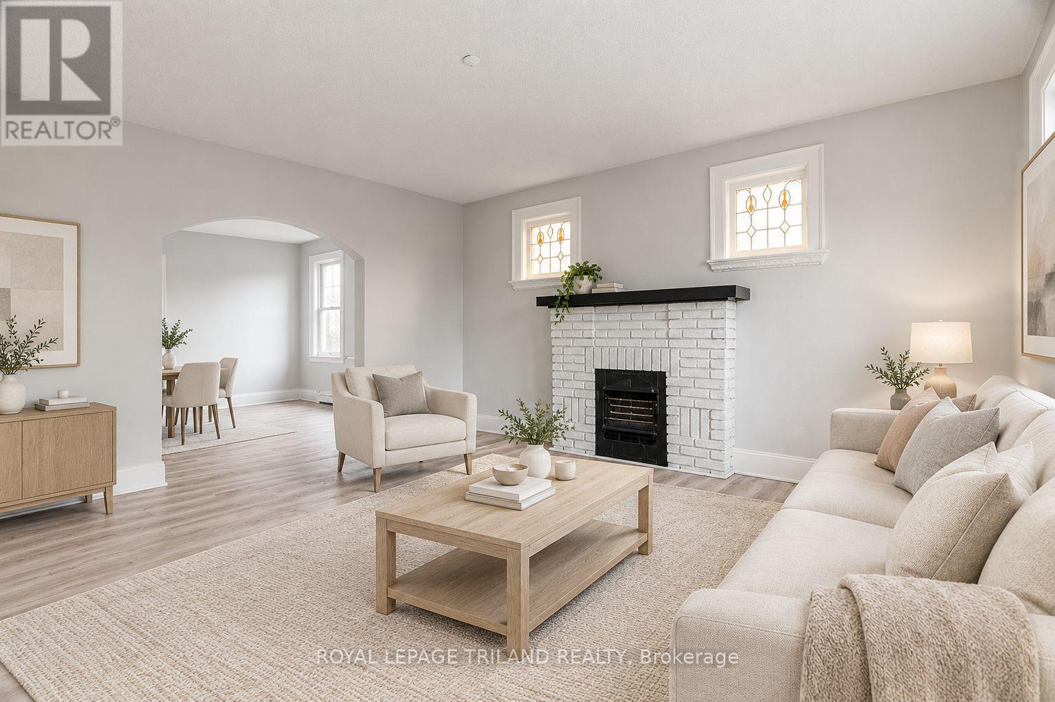 3 - 425 Mckenzie Avenue, London South, Ontario  N6C 1V5 - Photo 1 - X14112392