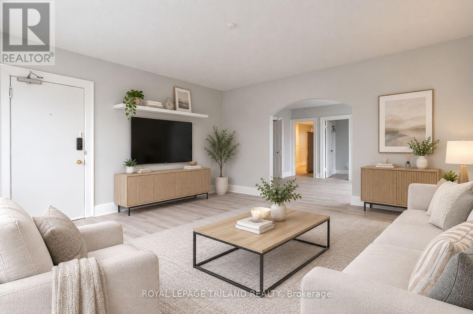3 - 425 Mckenzie Avenue, London South, Ontario  N6C 1V5 - Photo 3 - X14112392