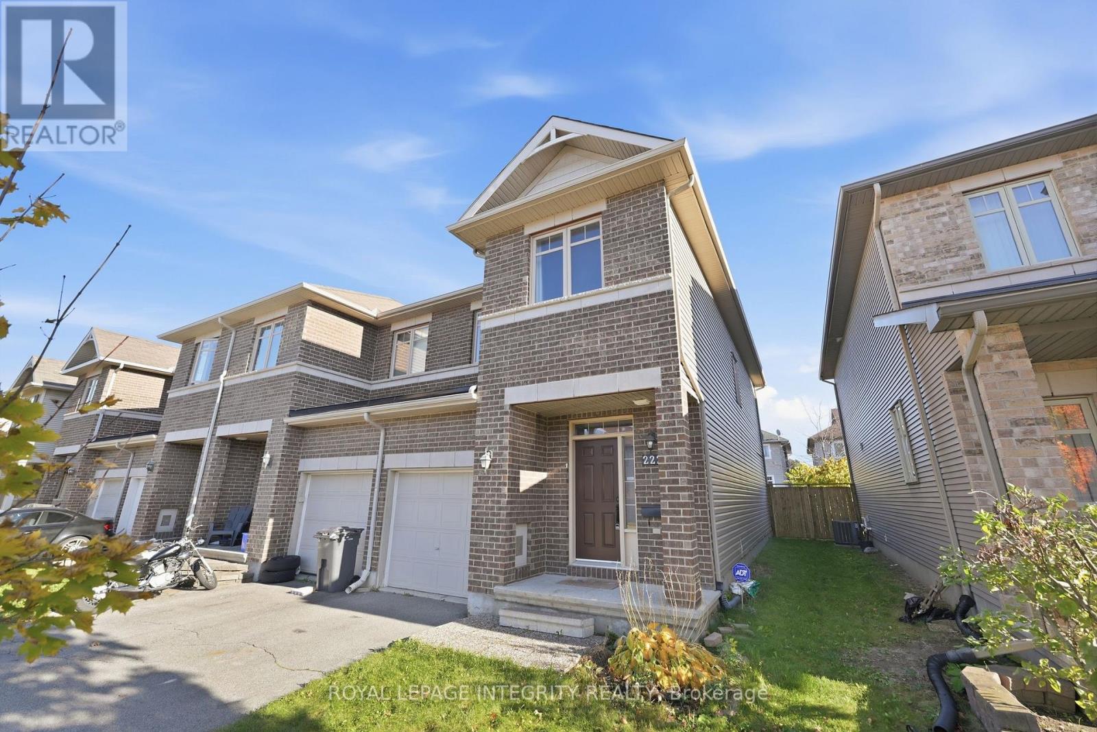222 Maxwell Bridge Road, Ottawa, Ontario  K2W 0B7 - Photo 3 - X14112254