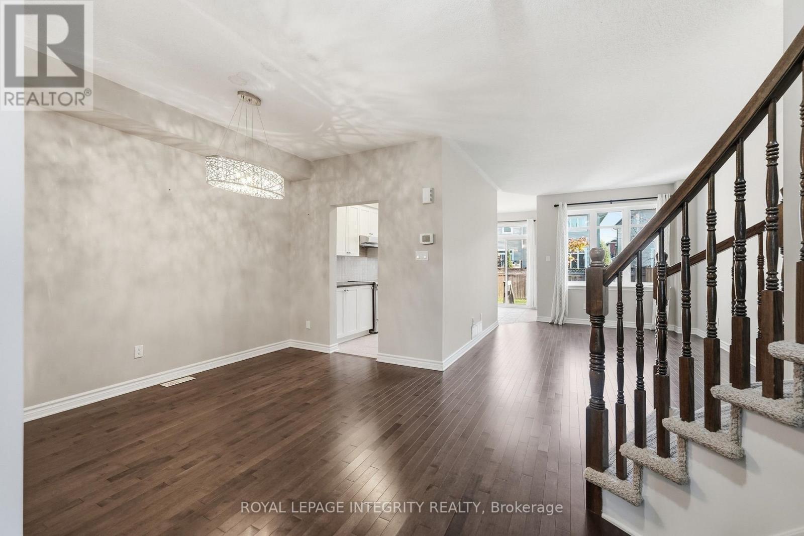 222 Maxwell Bridge Road, Ottawa, Ontario  K2W 0B7 - Photo 5 - X14112254