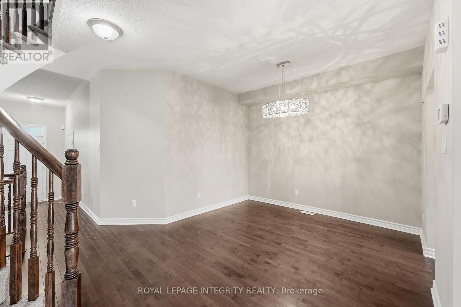 222 Maxwell Bridge Road, Ottawa, Ontario  K2W 0B7 - Photo 7 - X14112254
