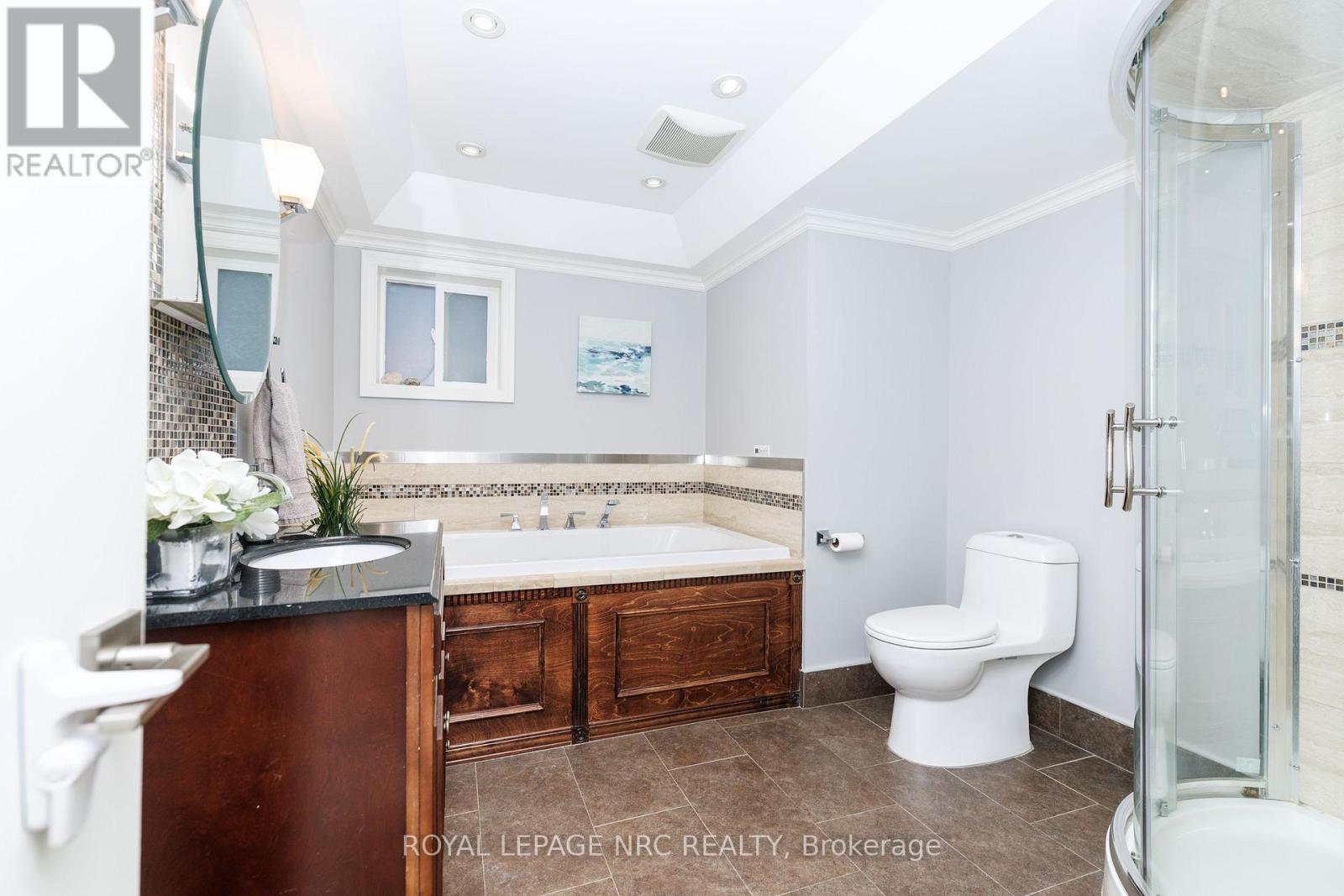16 Woodington Crescent, St. Catharines, Ontario  L2T 3T7 - Photo 30 - X14112266