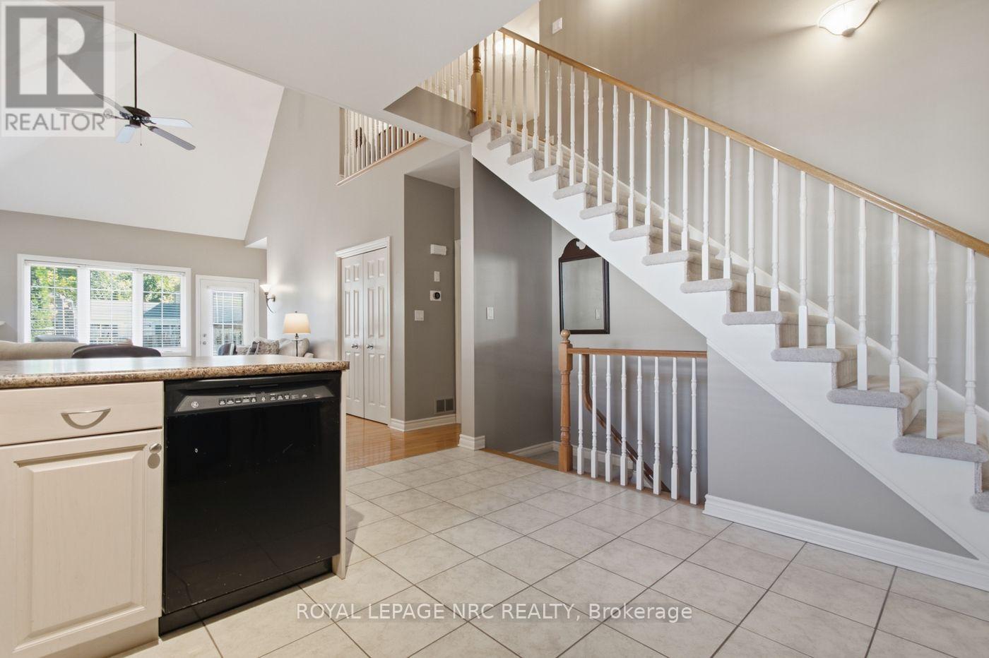 8142 Costabile Drive, Niagara Falls, Ontario  L2H 3M3 - Photo 31 - X14112288