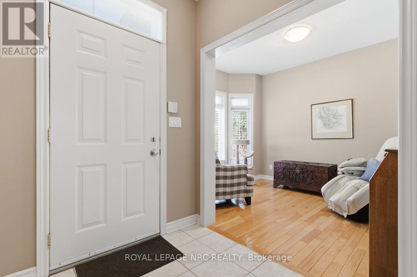 8142 Costabile Drive, Niagara Falls, Ontario  L2H 3M3 - Photo 7 - X14112288
