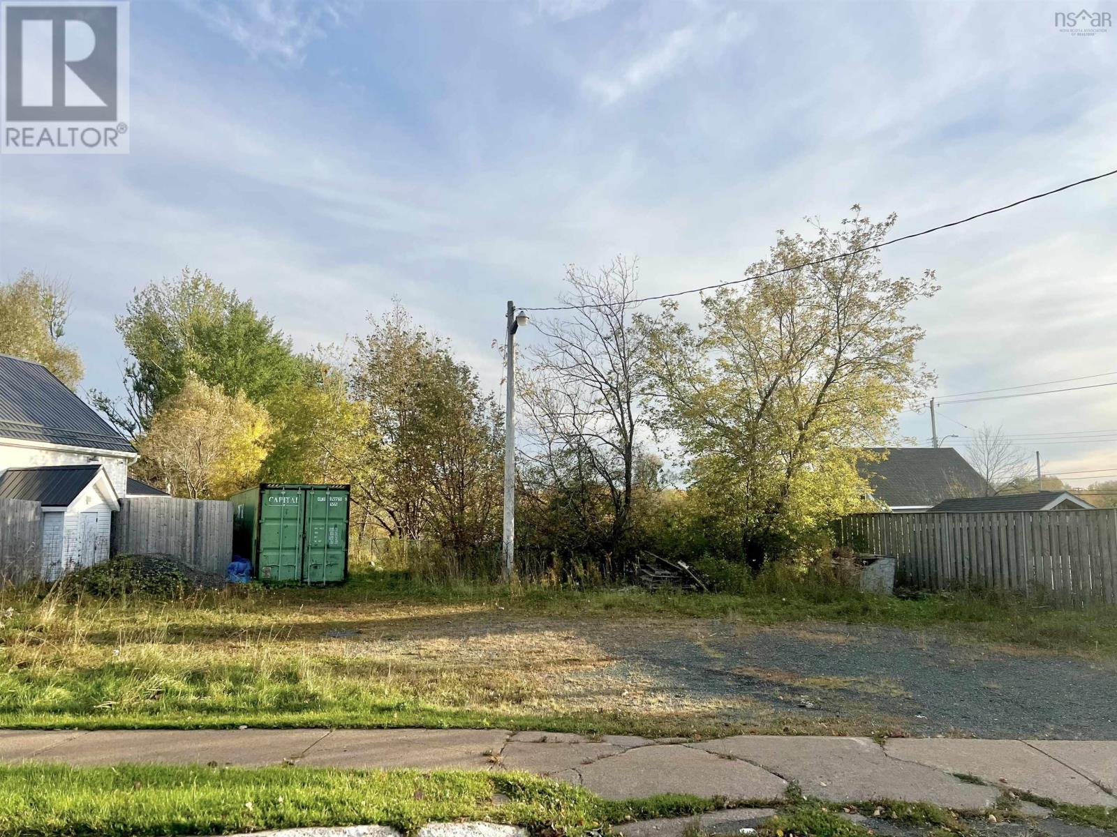 78 Main Street, Trenton, Nova Scotia  B0K 1X0 - Photo 5 - 202626551