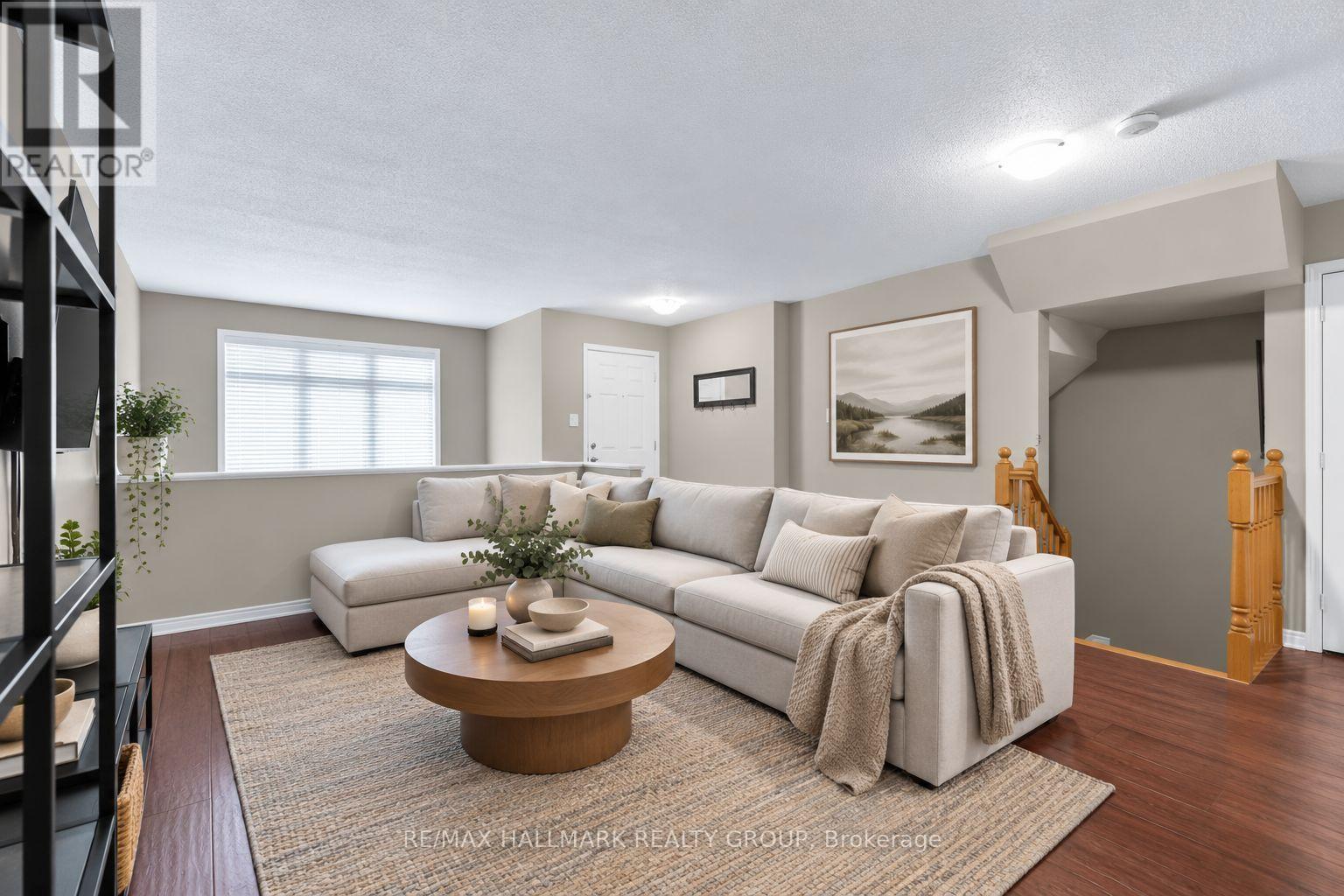 358 Galston Private, Ottawa, Ontario K1W 0G3 - Photo 6 - X13718714