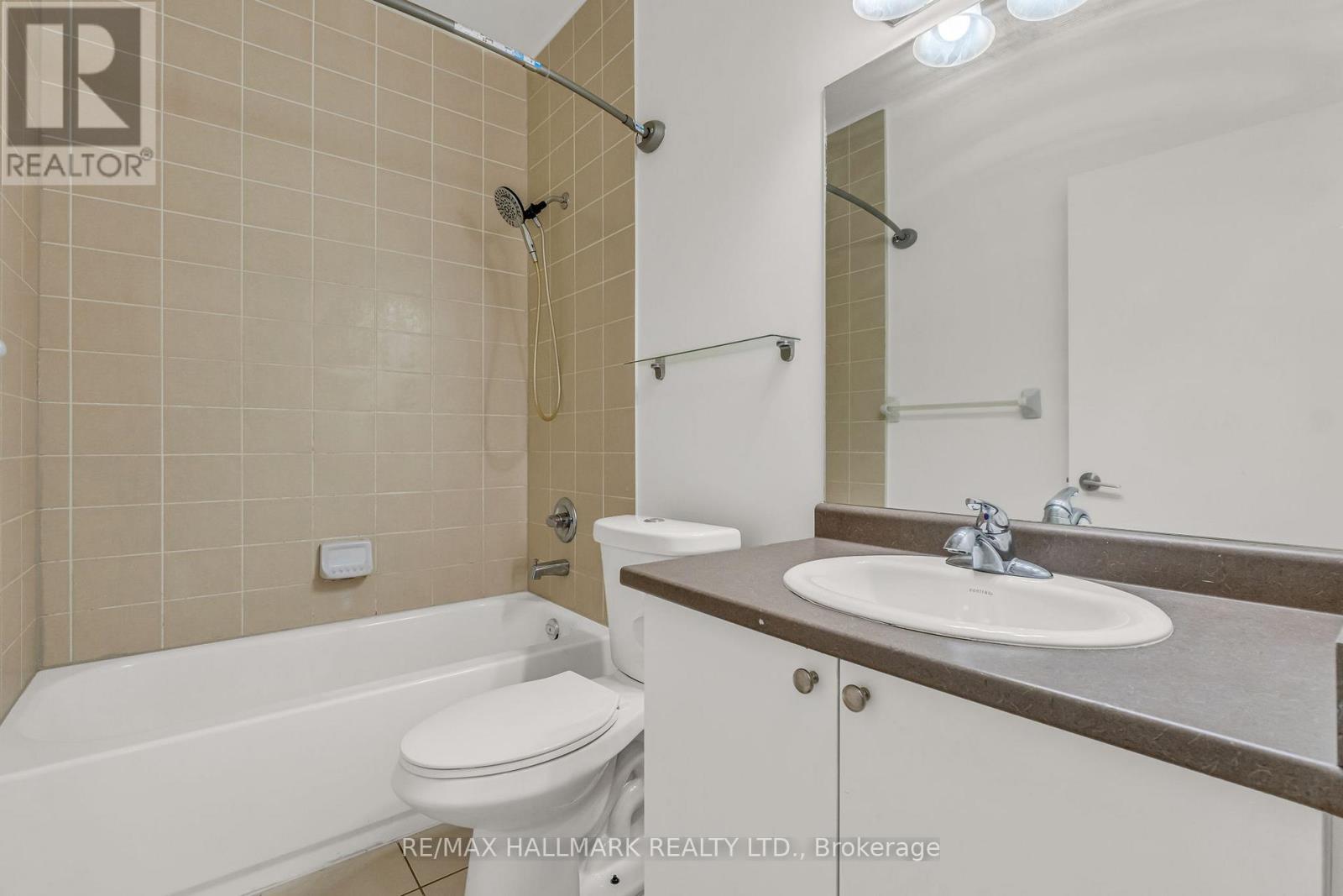 907 - 35 Saranac Boulevard, Toronto (Englemount-Lawrence), Ontario  M6A 2G5 - Photo 17 - C14112286