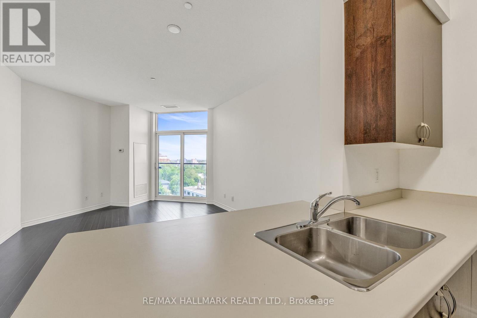 907 - 35 Saranac Boulevard, Toronto (Englemount-Lawrence), Ontario  M6A 2G5 - Photo 18 - C14112286