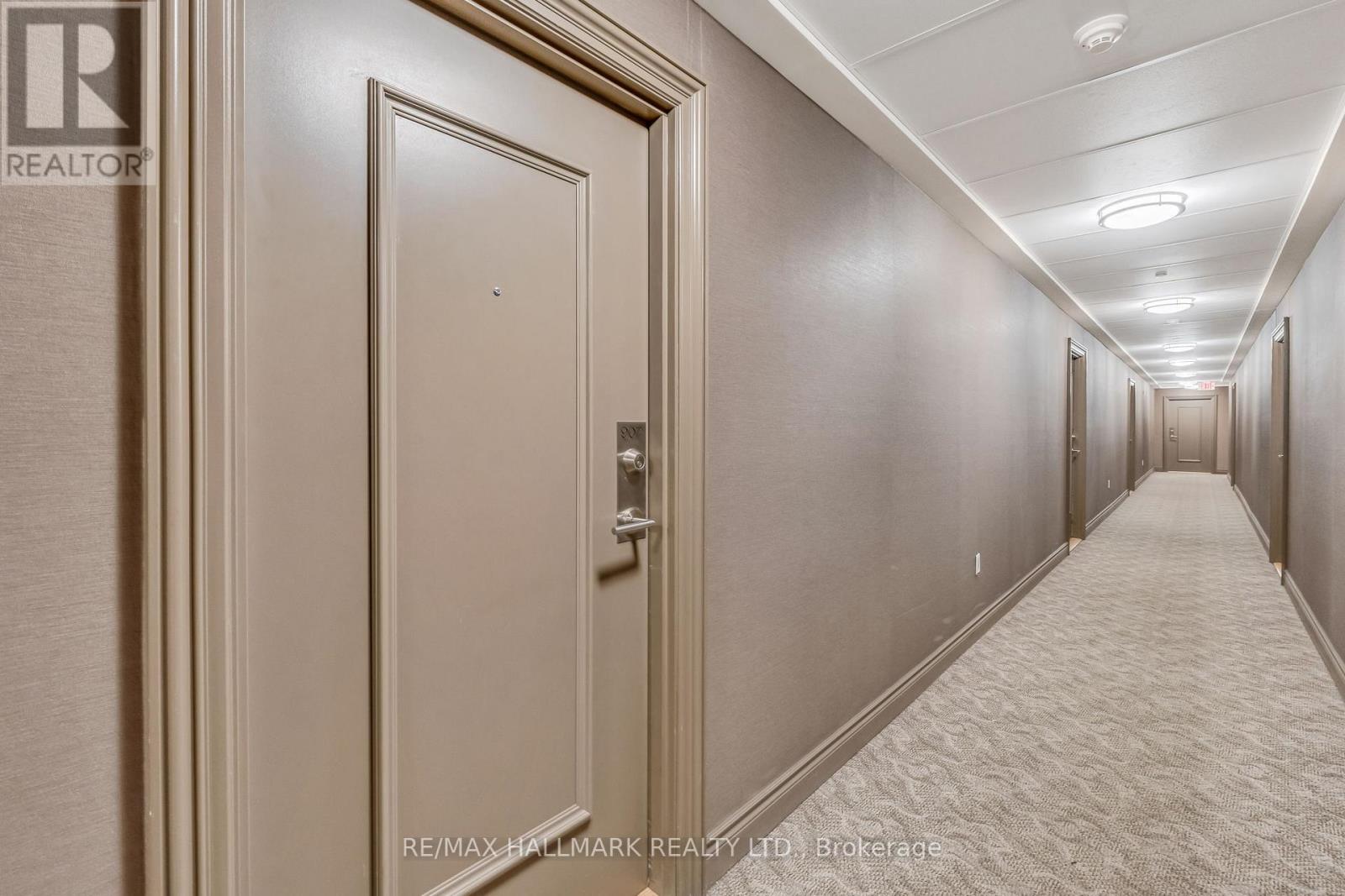 907 - 35 Saranac Boulevard, Toronto (Englemount-Lawrence), Ontario  M6A 2G5 - Photo 20 - C14112286