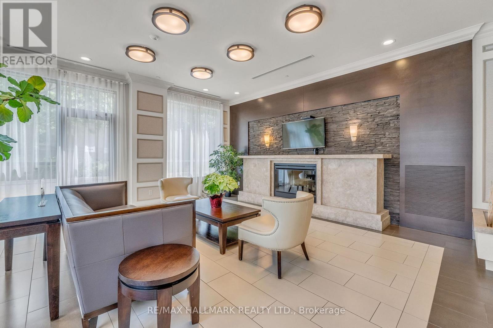 907 - 35 Saranac Boulevard, Toronto (Englemount-Lawrence), Ontario  M6A 2G5 - Photo 22 - C14112286