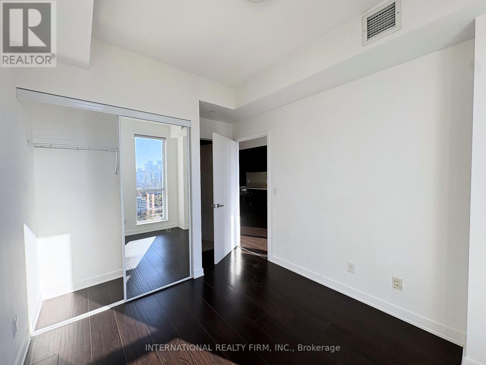 Suite 2408 - 55 Regent Park Boulevard, Toronto, Ontario  M5A 0C2 - Photo 13 - C14112292