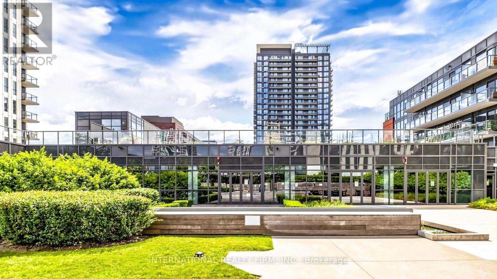 Suite 2408 - 55 Regent Park Boulevard, Toronto, Ontario  M5A 0C2 - Photo 32 - C14112292