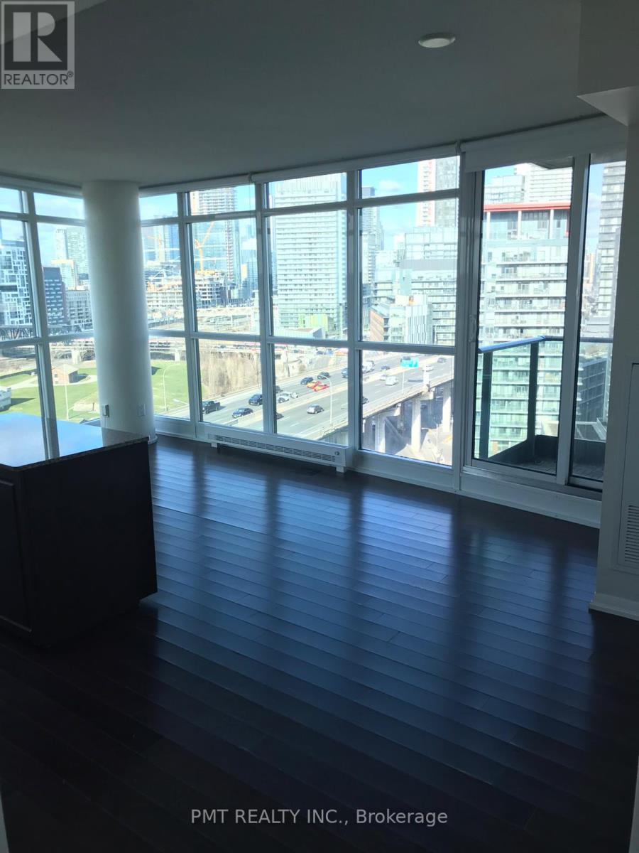 1563 - 209 Fort York Boulevard, Toronto, Ontario  M5V 4A1 - Photo 5 - C14112294
