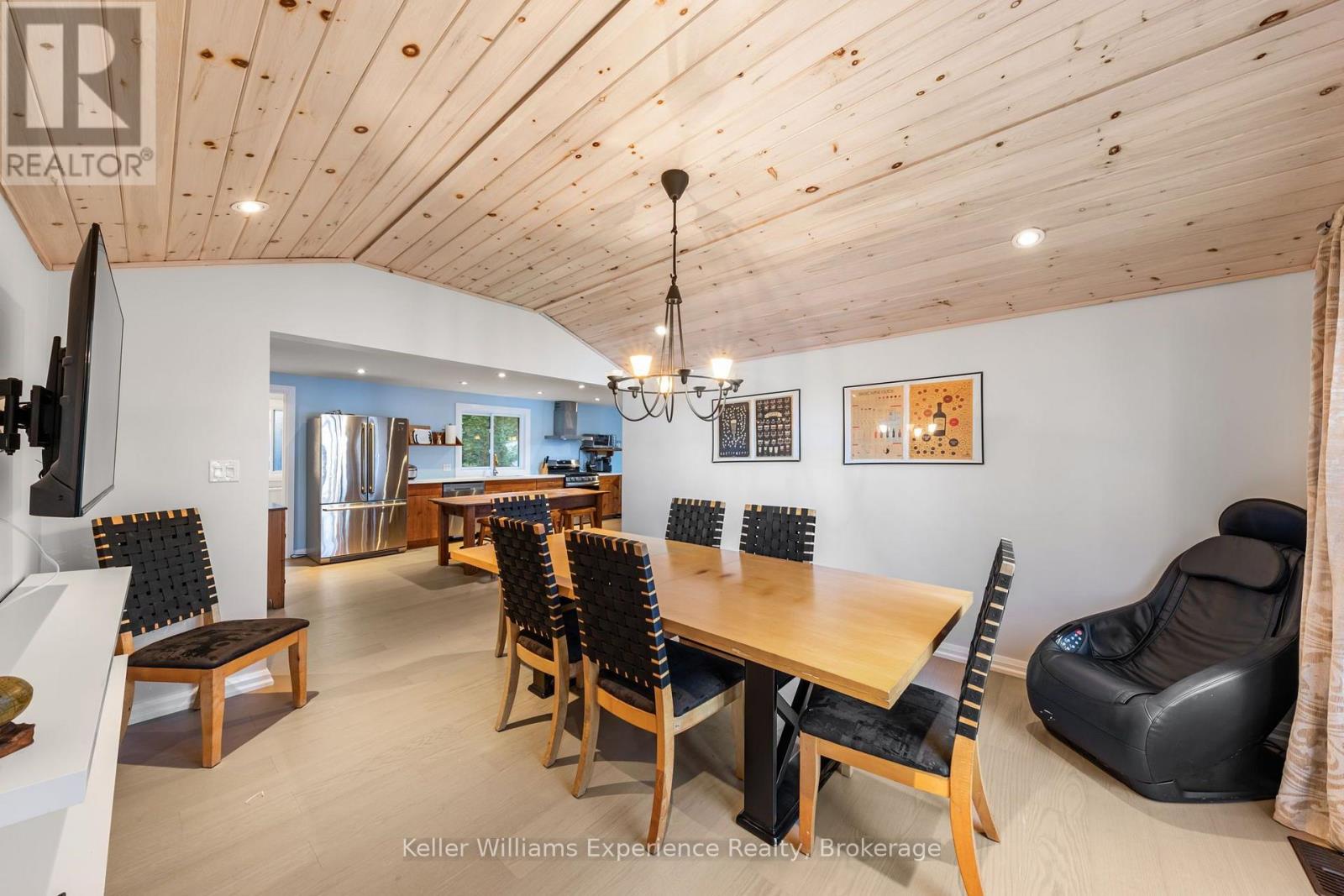 21 Lakeview Crescent, Tiny, Ontario  L9M 1R2 - Photo 17 - S14112438