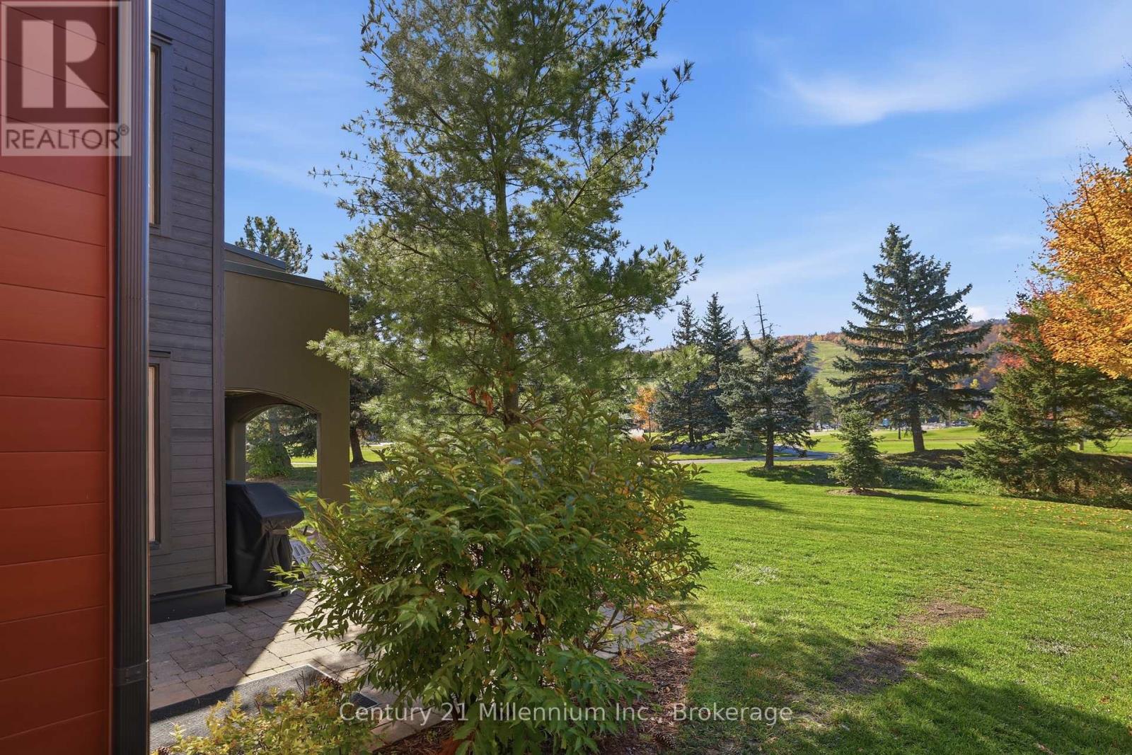 102 - 110 Fairway Court, Blue Mountains, Ontario  L9Y 0P8 - Photo 30 - X14112278