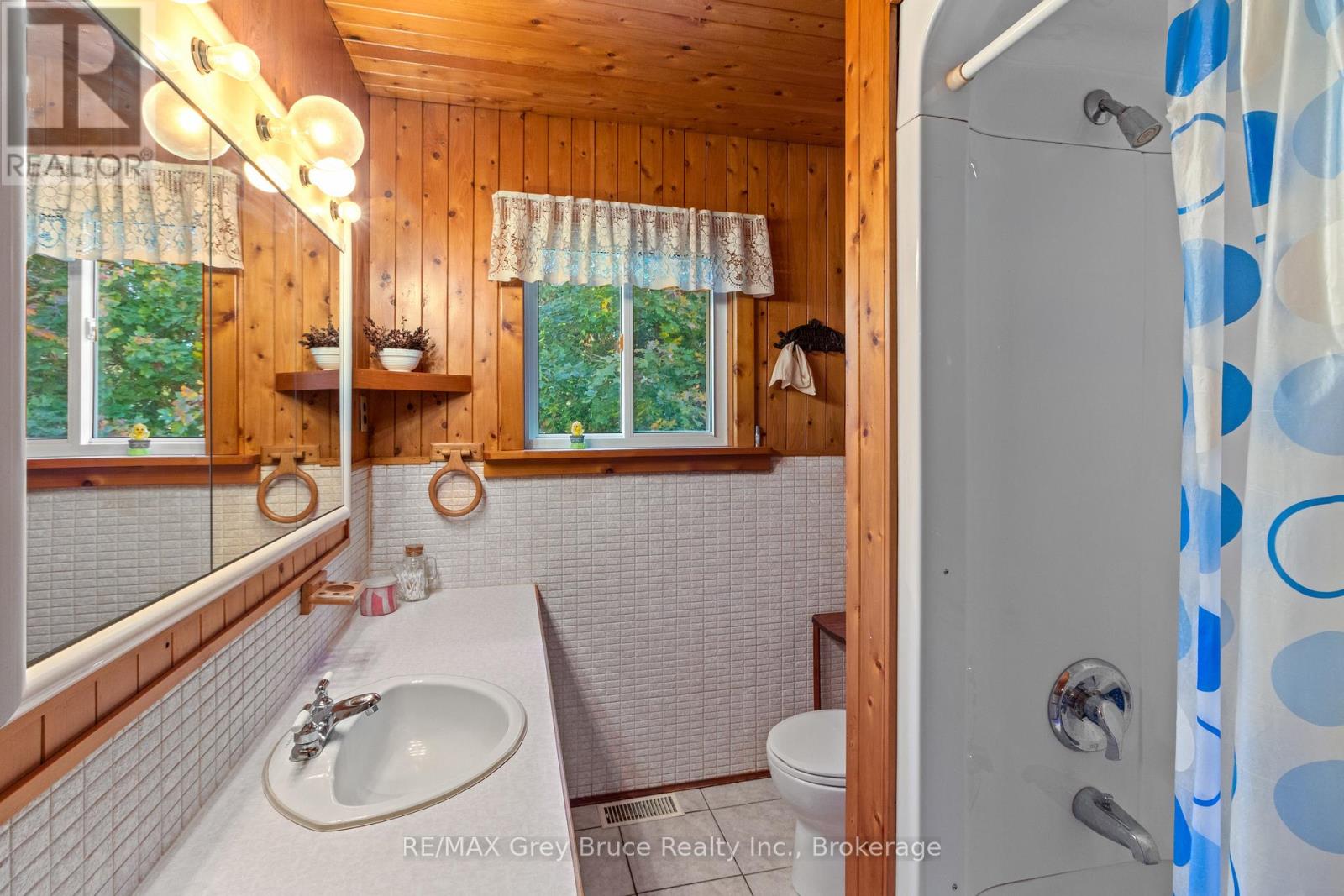 948 Dorcas Bay Road, Northern Bruce Peninsula, Ontario N0H 2R0 - Photo 20 - X14112322