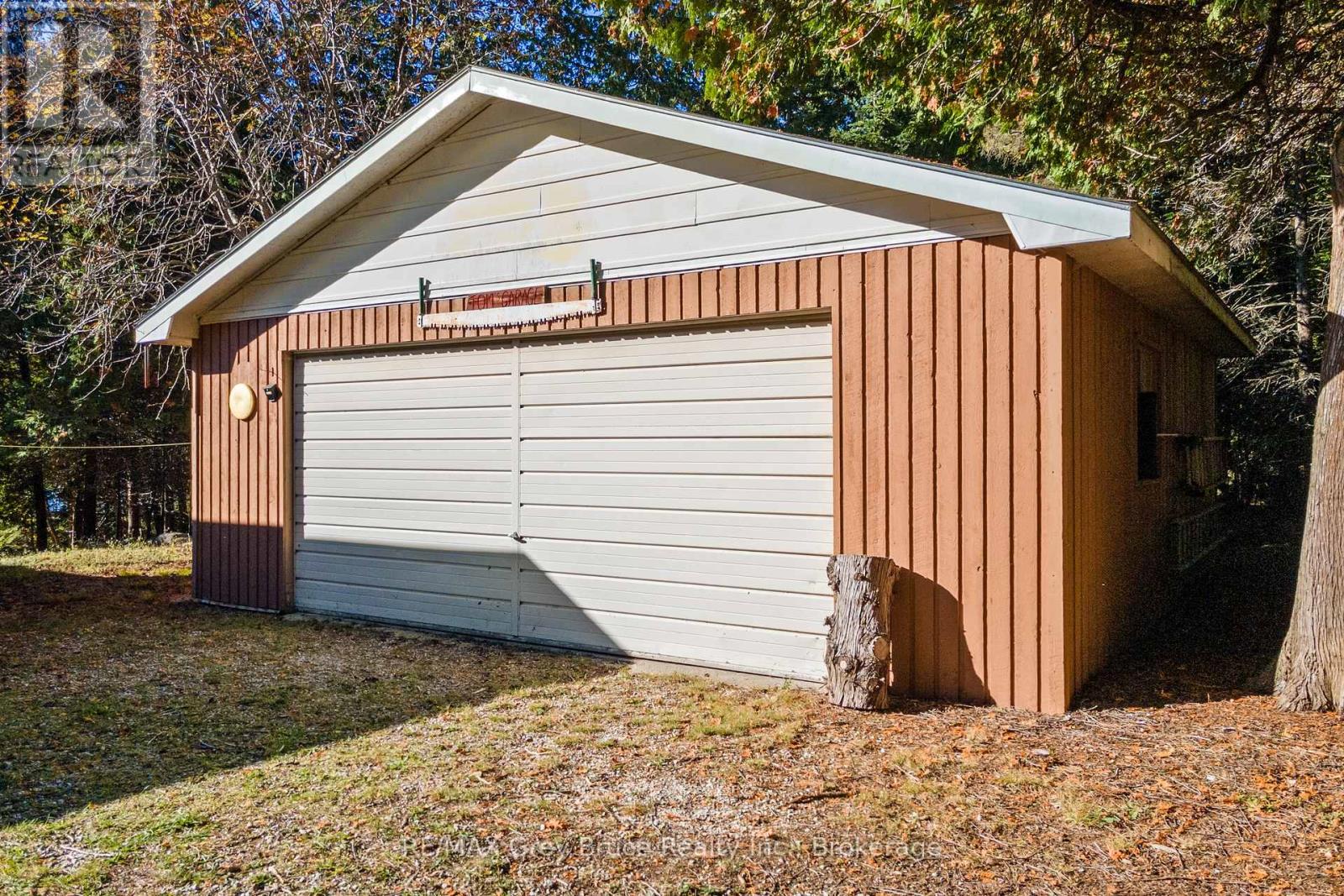 948 Dorcas Bay Road, Northern Bruce Peninsula, Ontario N0H 2R0 - Photo 4 - X14112322