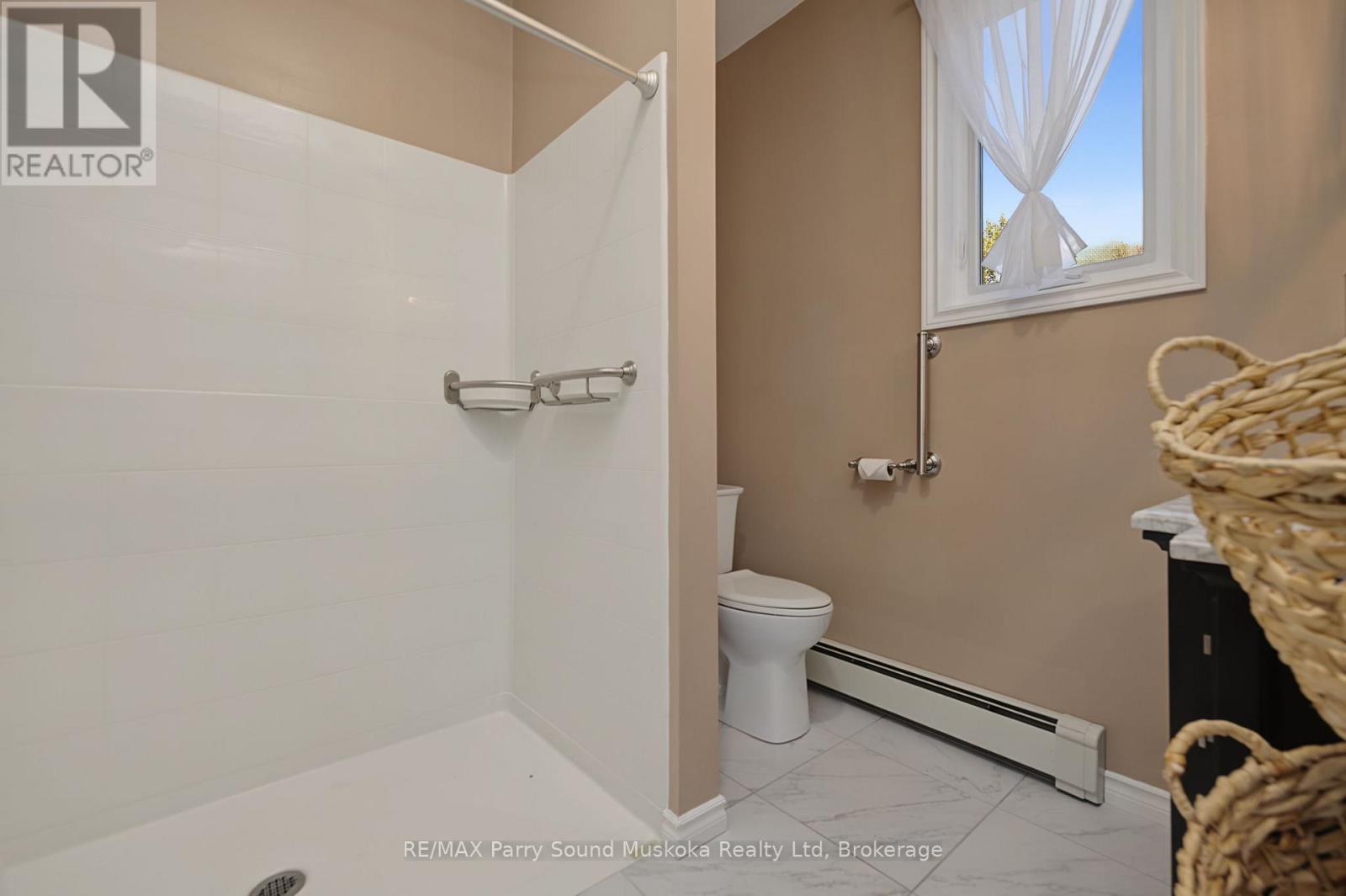 50 Bowes Street, Parry Sound, Ontario  P2A 2L2 - Photo 20 - X14112422
