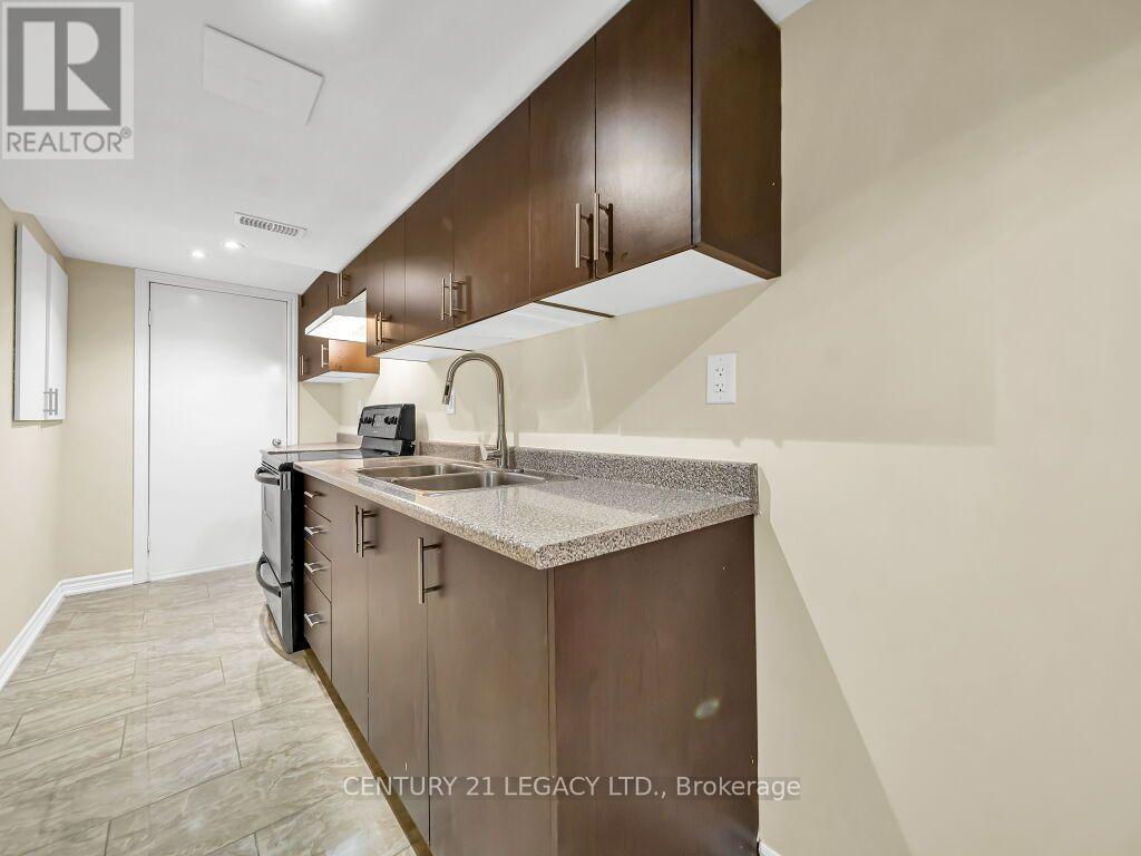 13 Seed Court, Brampton, Ontario  L6X 5E4 - Photo 44 - W14111630