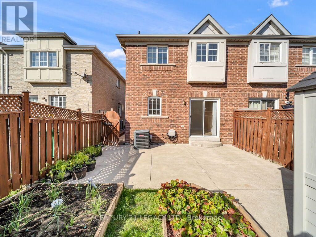 13 Seed Court, Brampton, Ontario  L6X 5E4 - Photo 48 - W14111630
