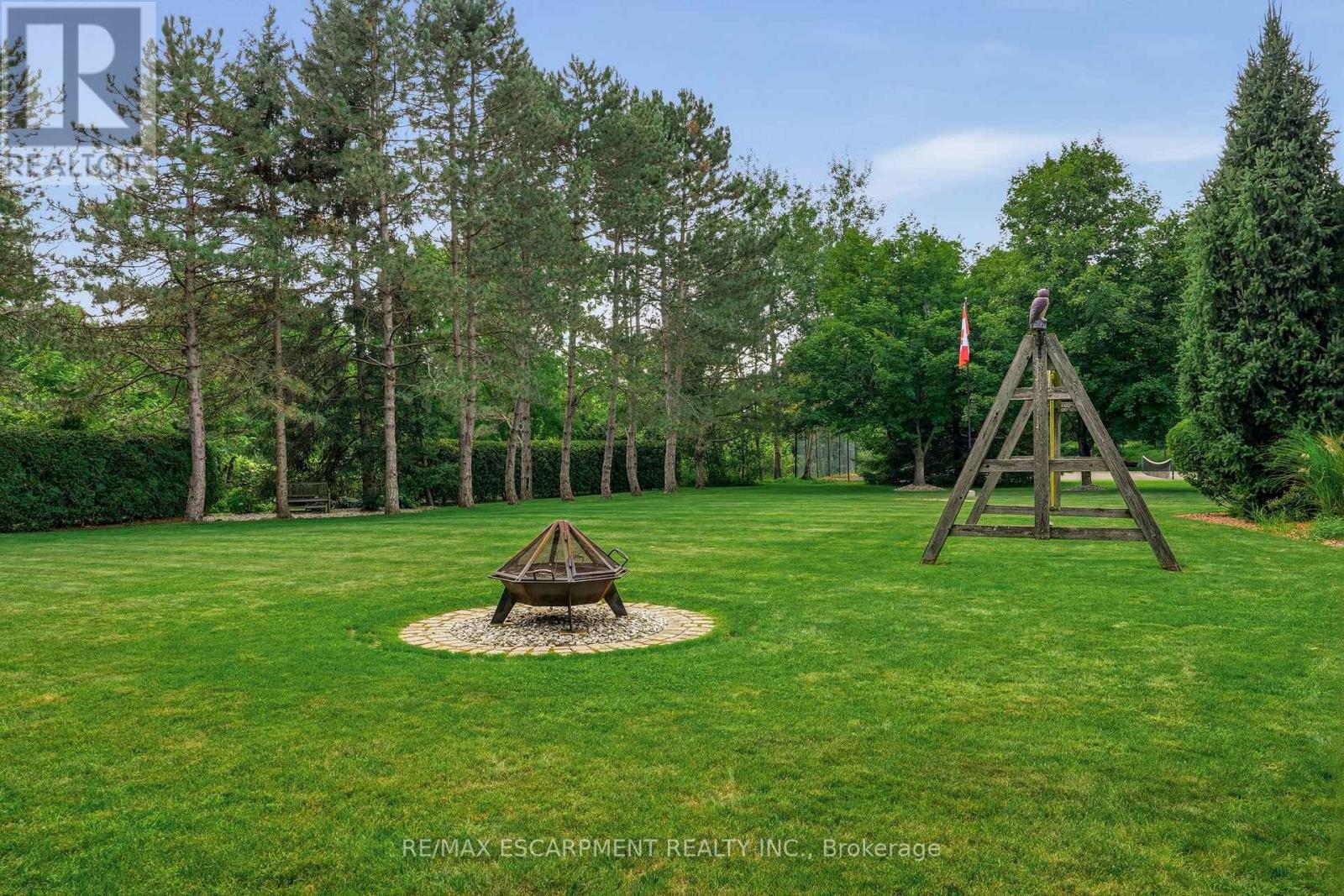 12 Weneil Drive, Hamilton, Ontario  L8B 0Z6 - Photo 40 - X14094954