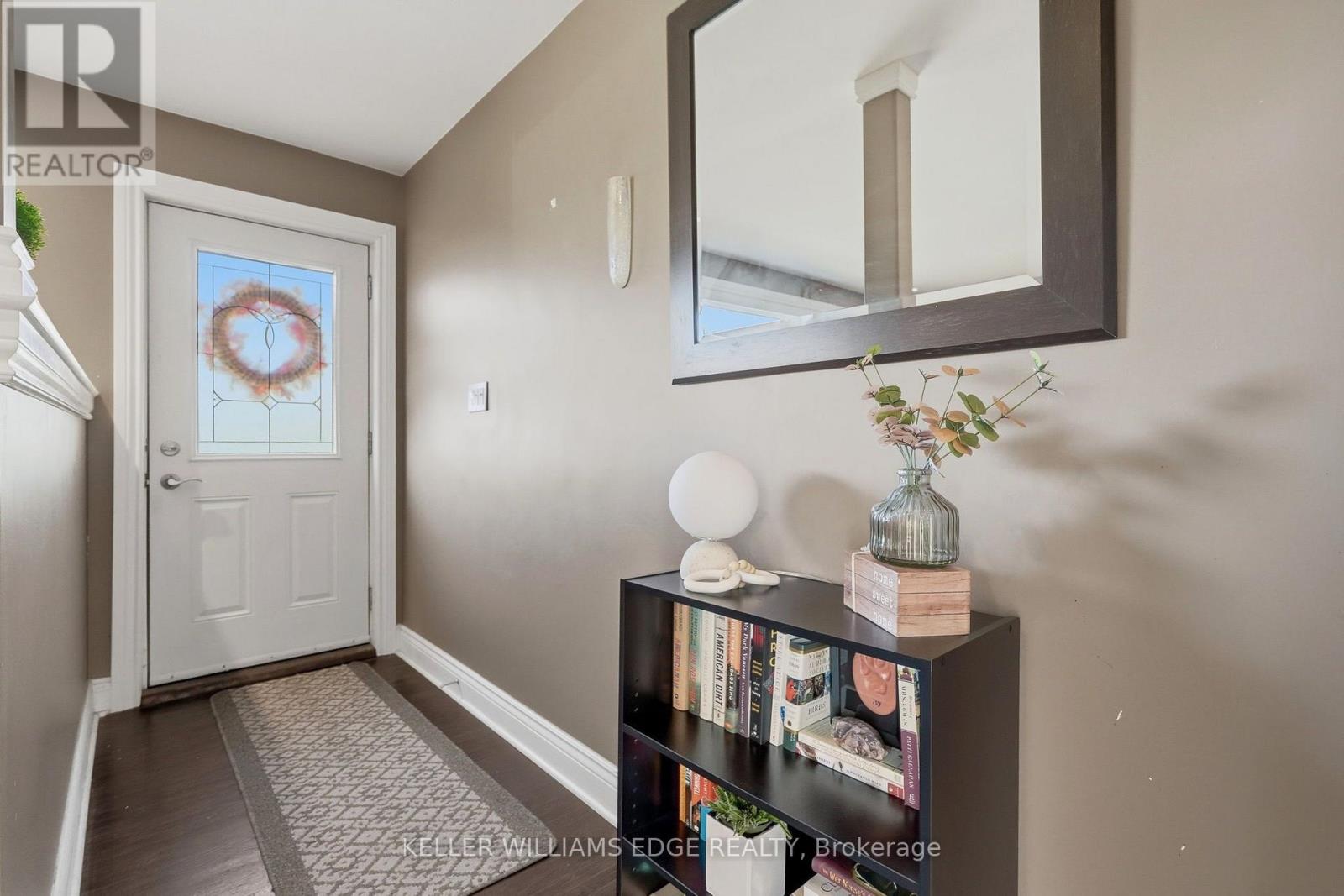 660 Wickens Avenue, Burlington, Ontario  L7T 3T2 - Photo 3 - W14112310