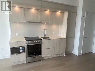 7412 - 448 Burnhamthorpe Road W, Mississauga (City Centre), Ontario  L5B 3Y4 - Photo 5 - W14112386