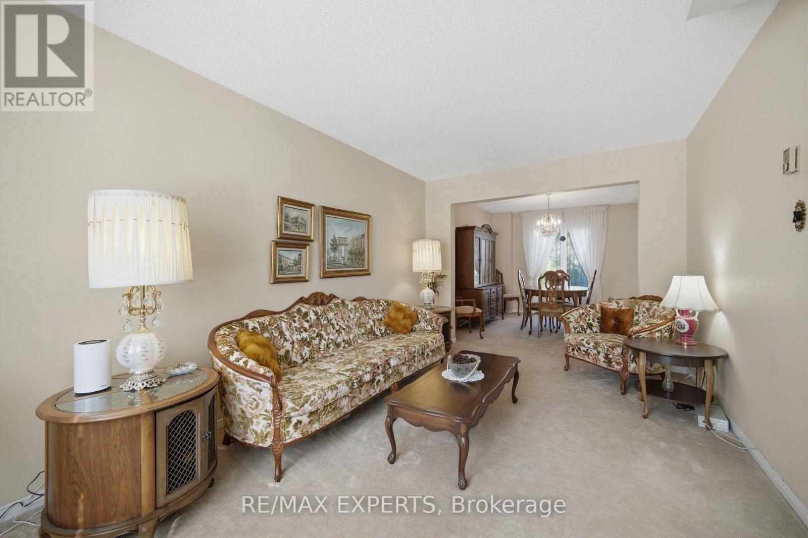 70 Peelton Heights, Brampton, Ontario  L6Y 2J2 - Photo 12 - W14112394