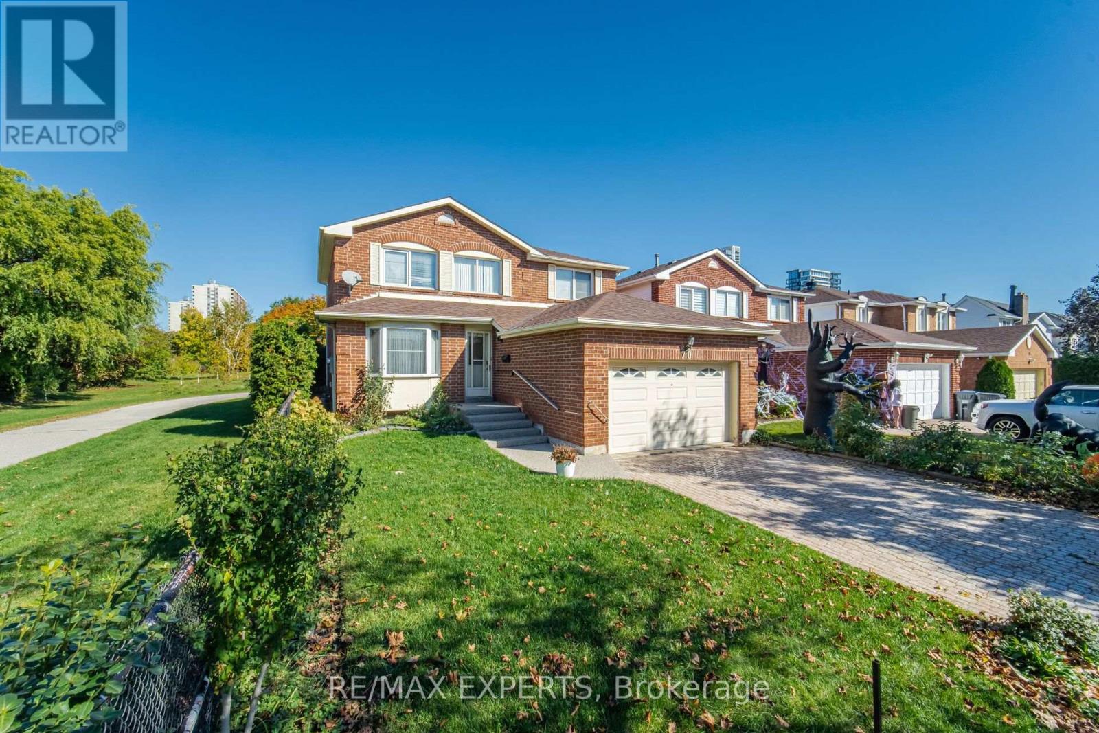70 Peelton Heights, Brampton, Ontario  L6Y 2J2 - Photo 3 - W14112394