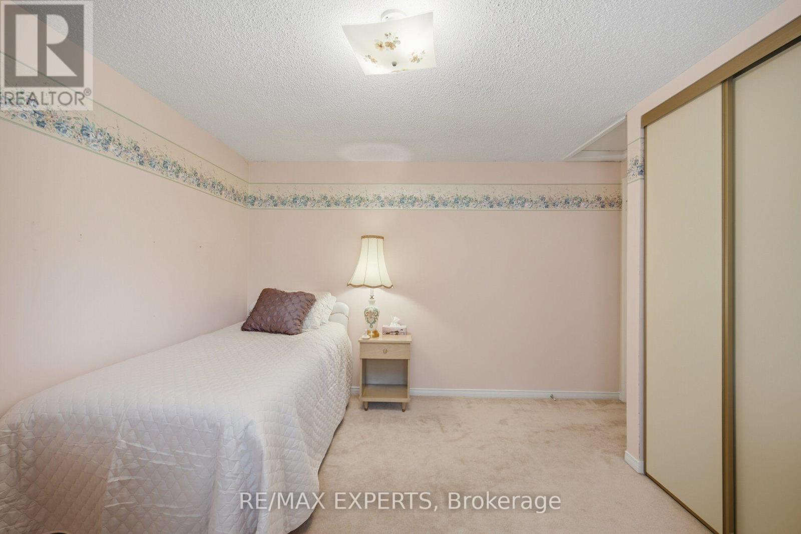 70 Peelton Heights, Brampton, Ontario  L6Y 2J2 - Photo 37 - W14112394