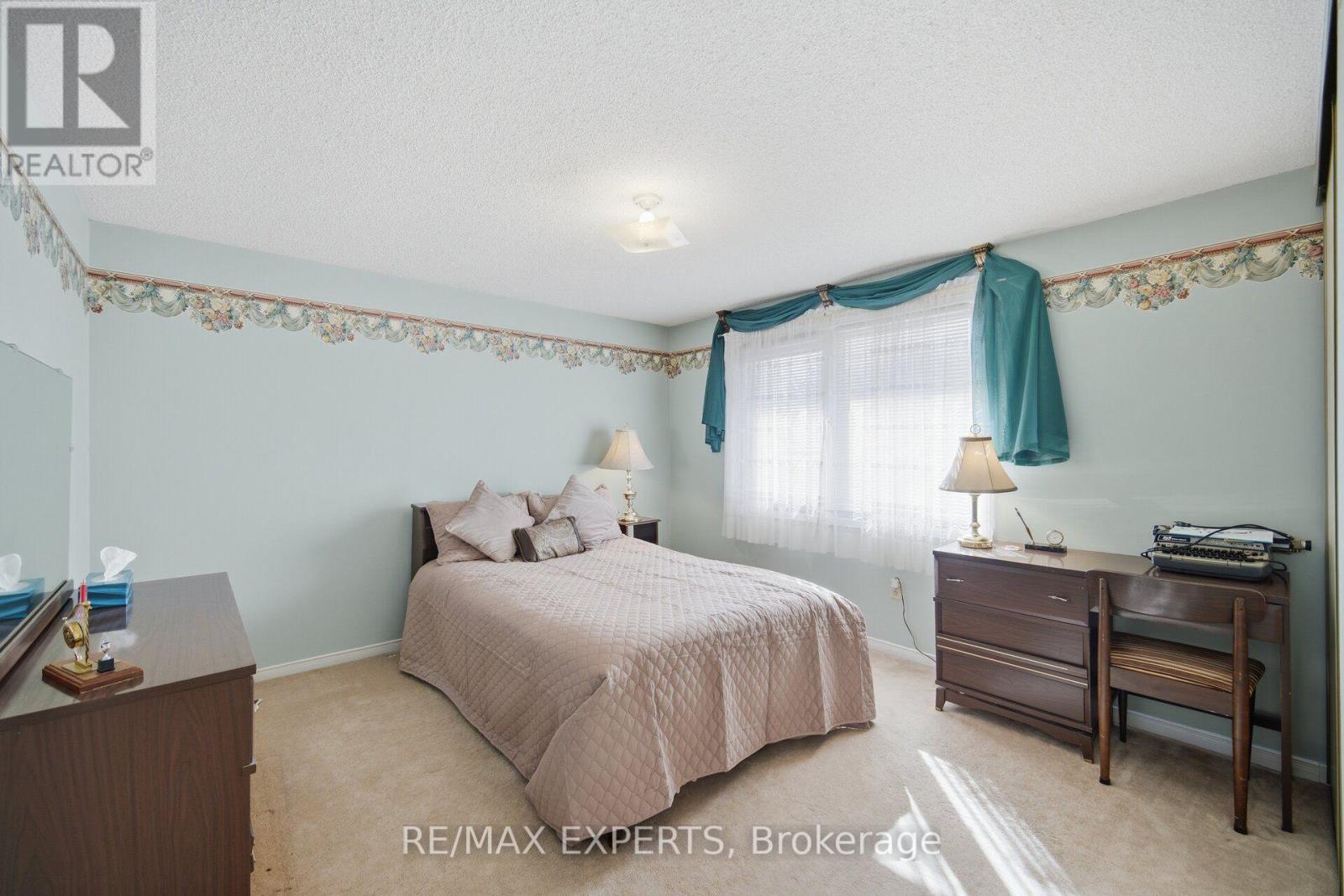 70 Peelton Heights, Brampton, Ontario  L6Y 2J2 - Photo 38 - W14112394