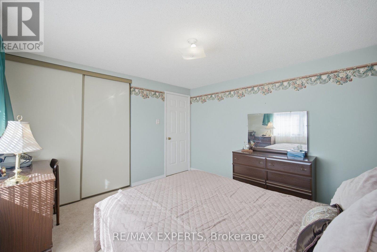 70 Peelton Heights, Brampton, Ontario  L6Y 2J2 - Photo 39 - W14112394