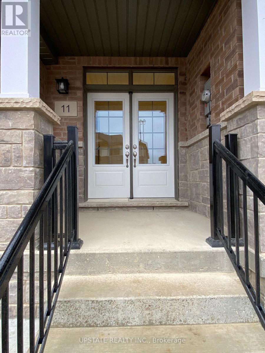 11 Minnock Street, Caledon, Ontario  L7C 4K5 - Photo 2 - W14112444