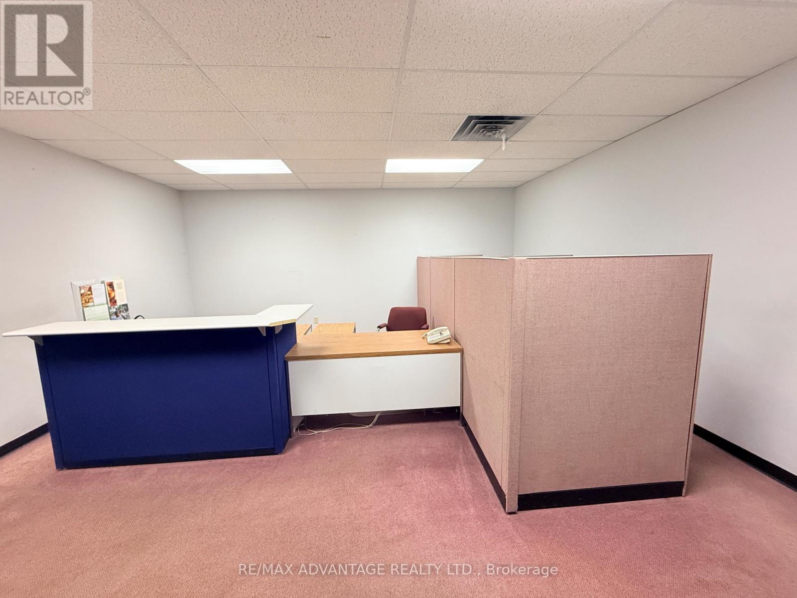 Unit 12 - Second Level - 25 Baseline Road W, London South, Ontario  N6J 1V1 - Photo 3 - X14111590