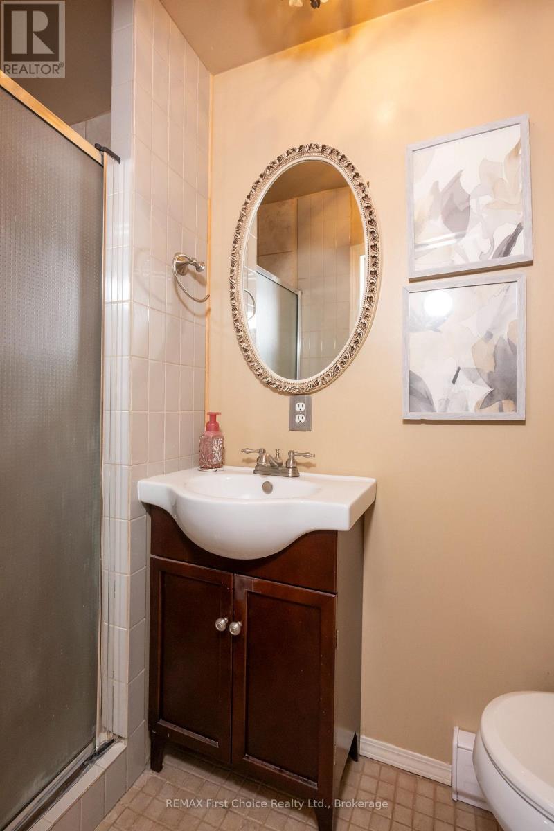 310 Algoma Street N, Thunder Bay, Ontario  P7A 5A9 - Photo 27 - X14101348