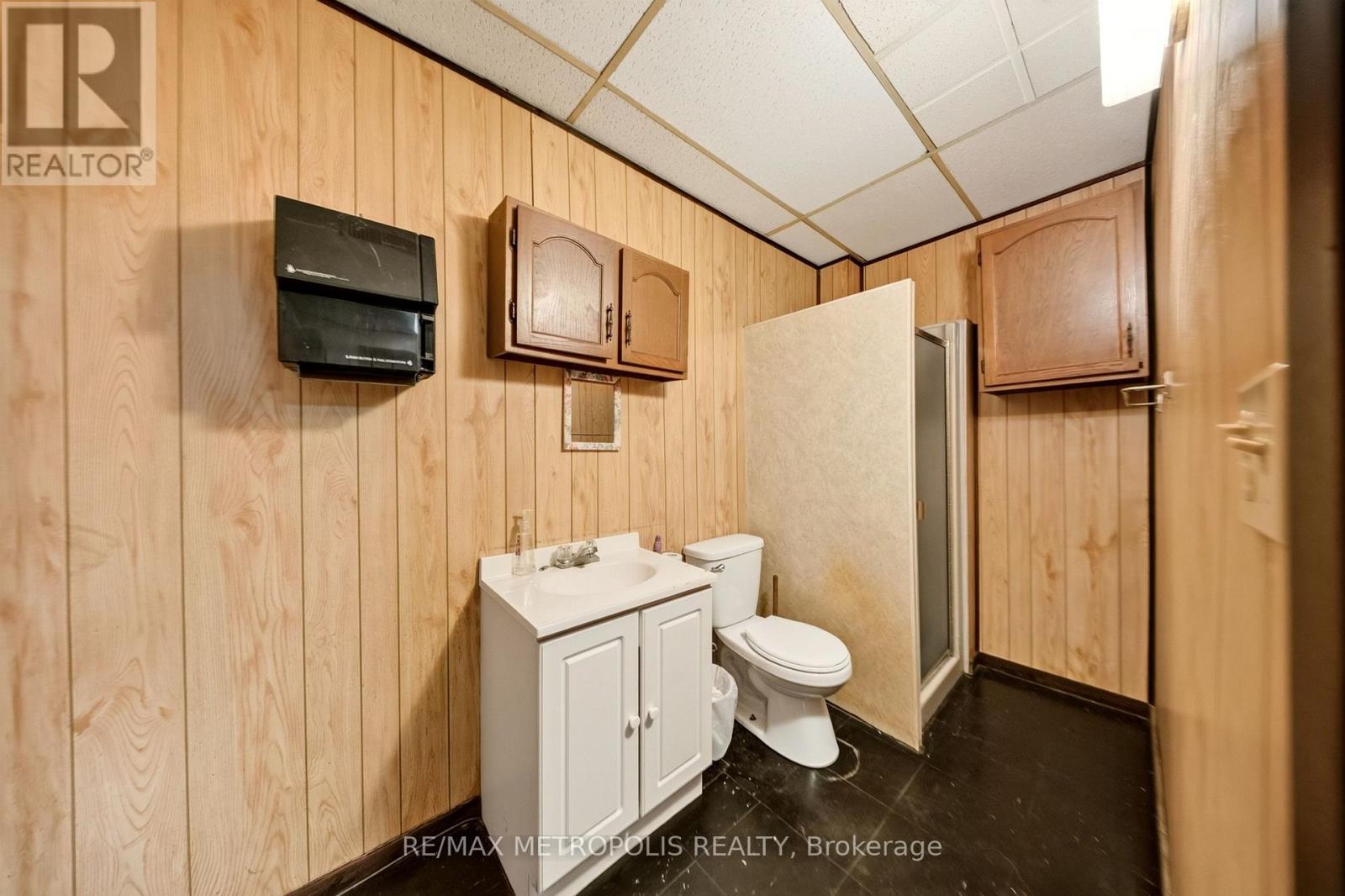 358-374 Shepherd Street W, Windsor, Ontario  N8X 1C3 - Photo 14 - X14112320