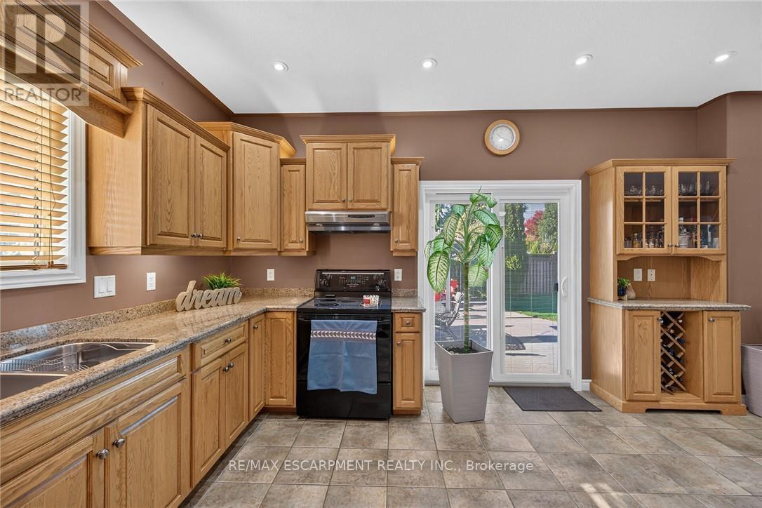40 Balvenie Boulevard, Haldimand, Ontario  N3W 2P1 - Photo 19 - X14112402