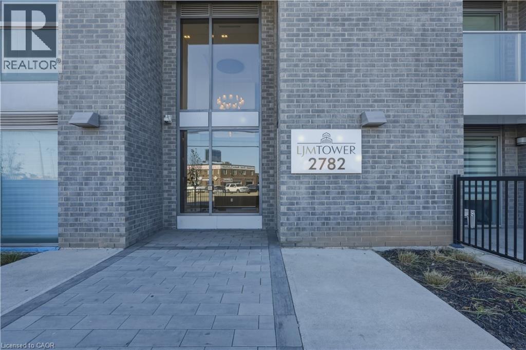 2782 Barton Street E Unit# 302, Hamilton, Ontario  L8E 0L3 - Photo 3 - 40873611