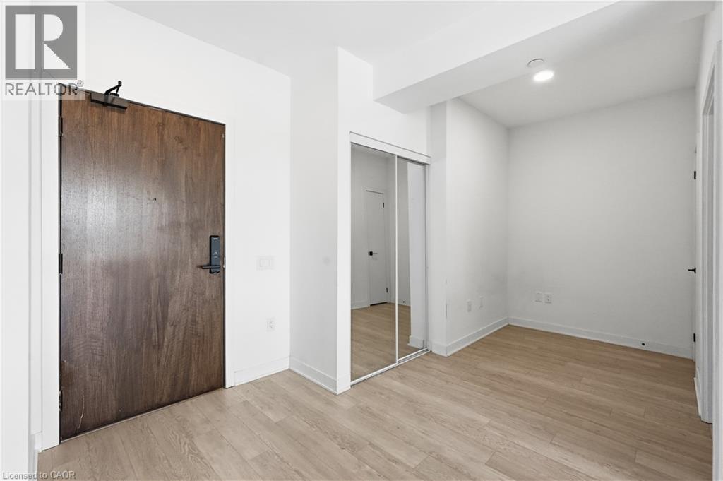 2782 Barton Street E Unit# 302, Hamilton, Ontario  L8E 0L3 - Photo 6 - 40873611
