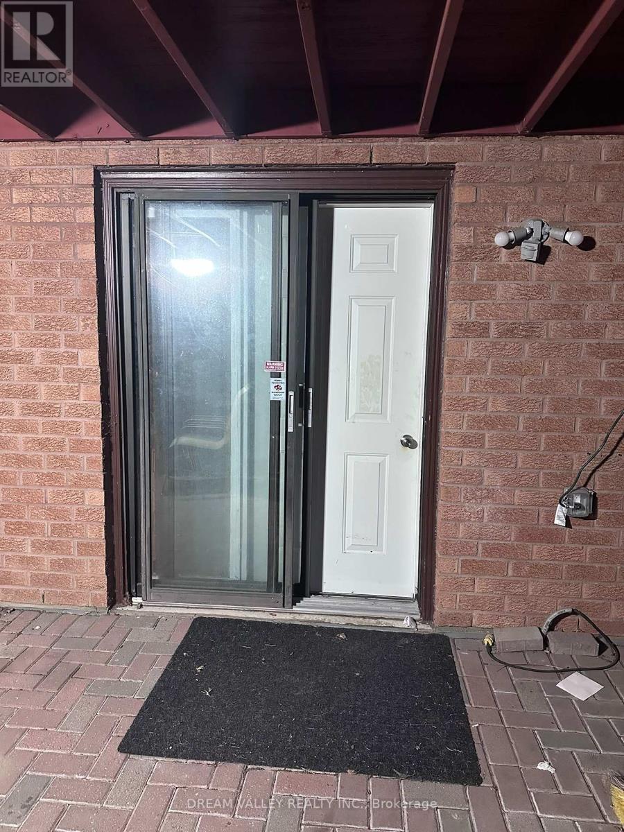 Basement - 275 Waterford Gate, Pickering, Ontario  L1V 6N3 - Photo 19 - E13783158