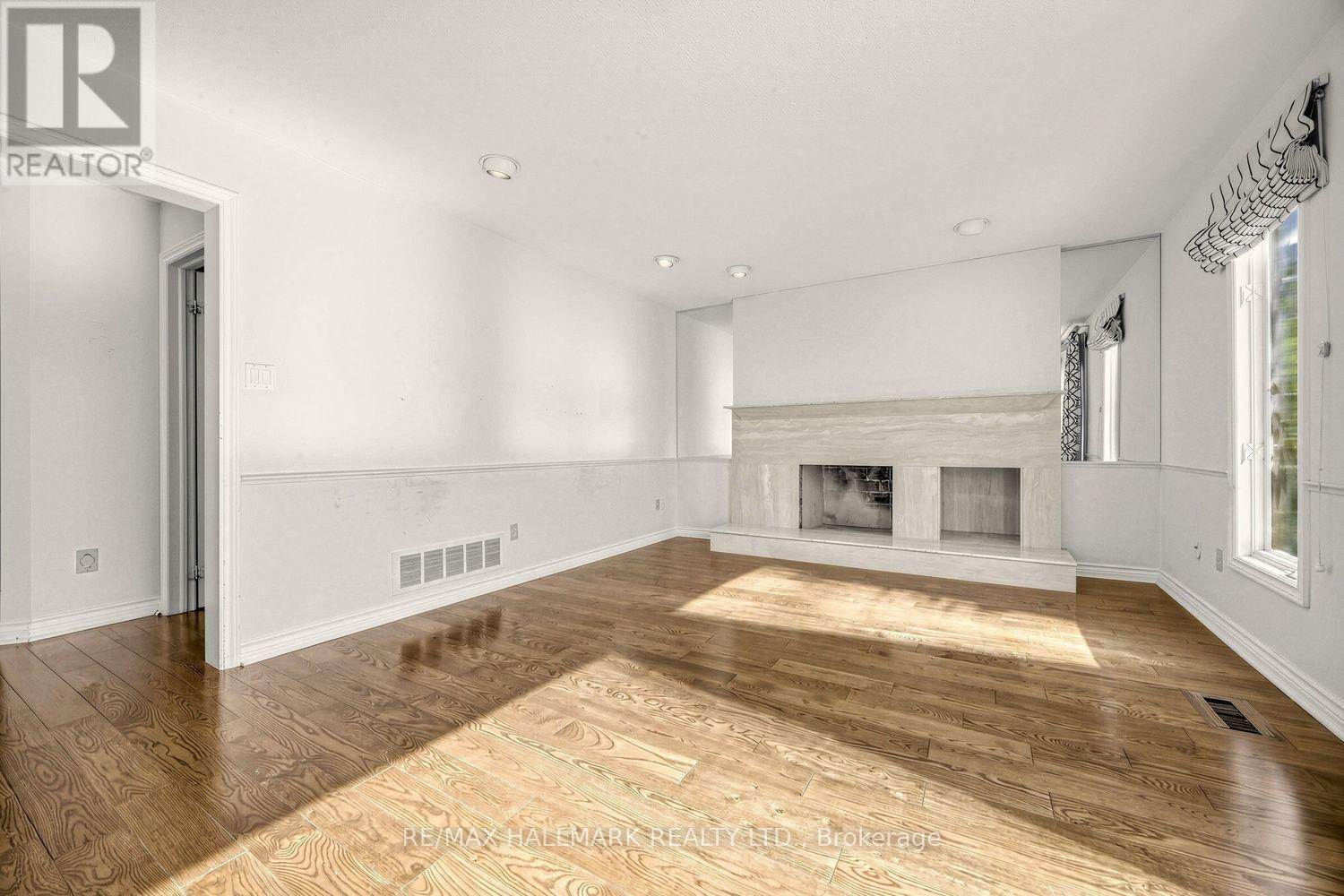 25 Cygnus Drive, Richmond Hill, Ontario L4C 8P1 - Photo 9 - N14093742