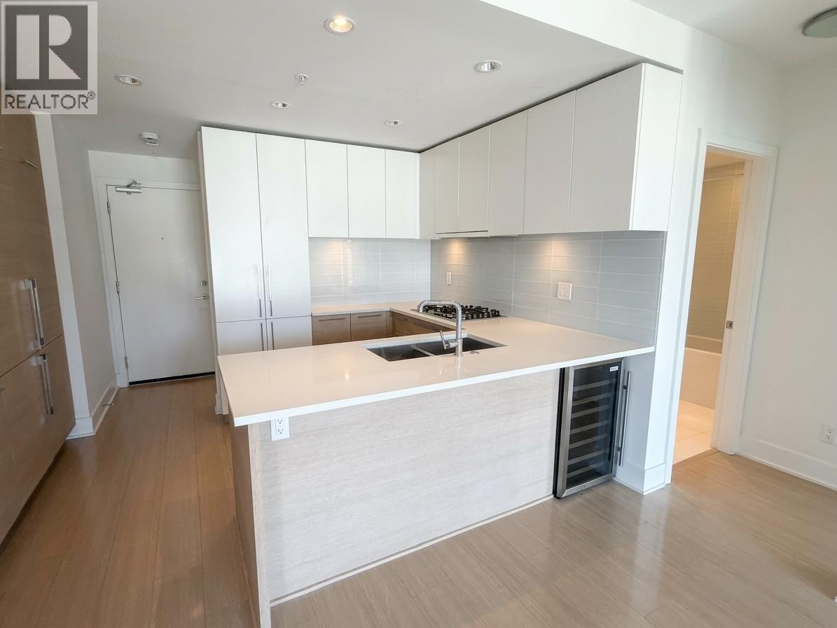 3505 1188 Pinetree Way, Coquitlam, British Columbia  V3B 0K9 - Photo 2 - R3178102