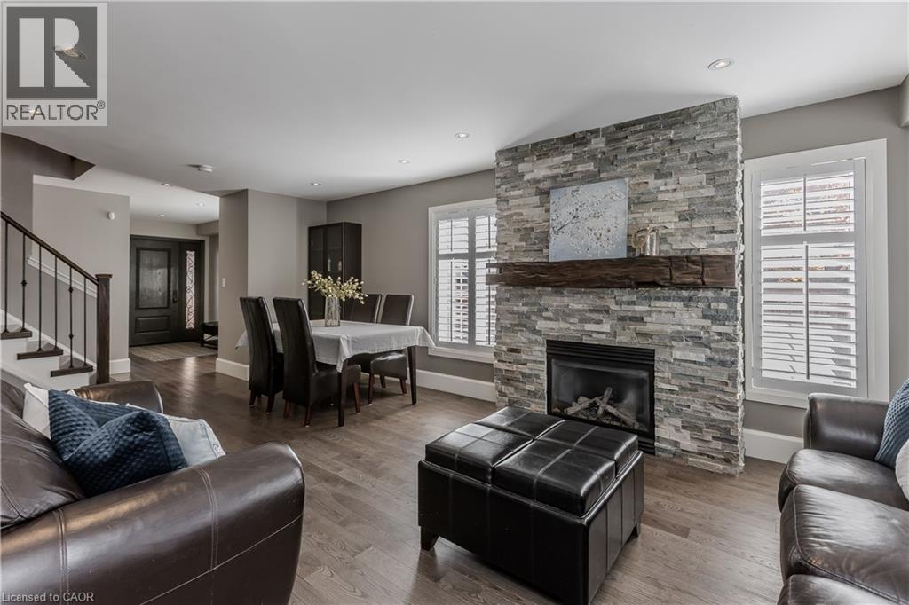 2248 Elmside Crescent, Burlington, Ontario L6L 6Y7 - Photo 3 - 40873515