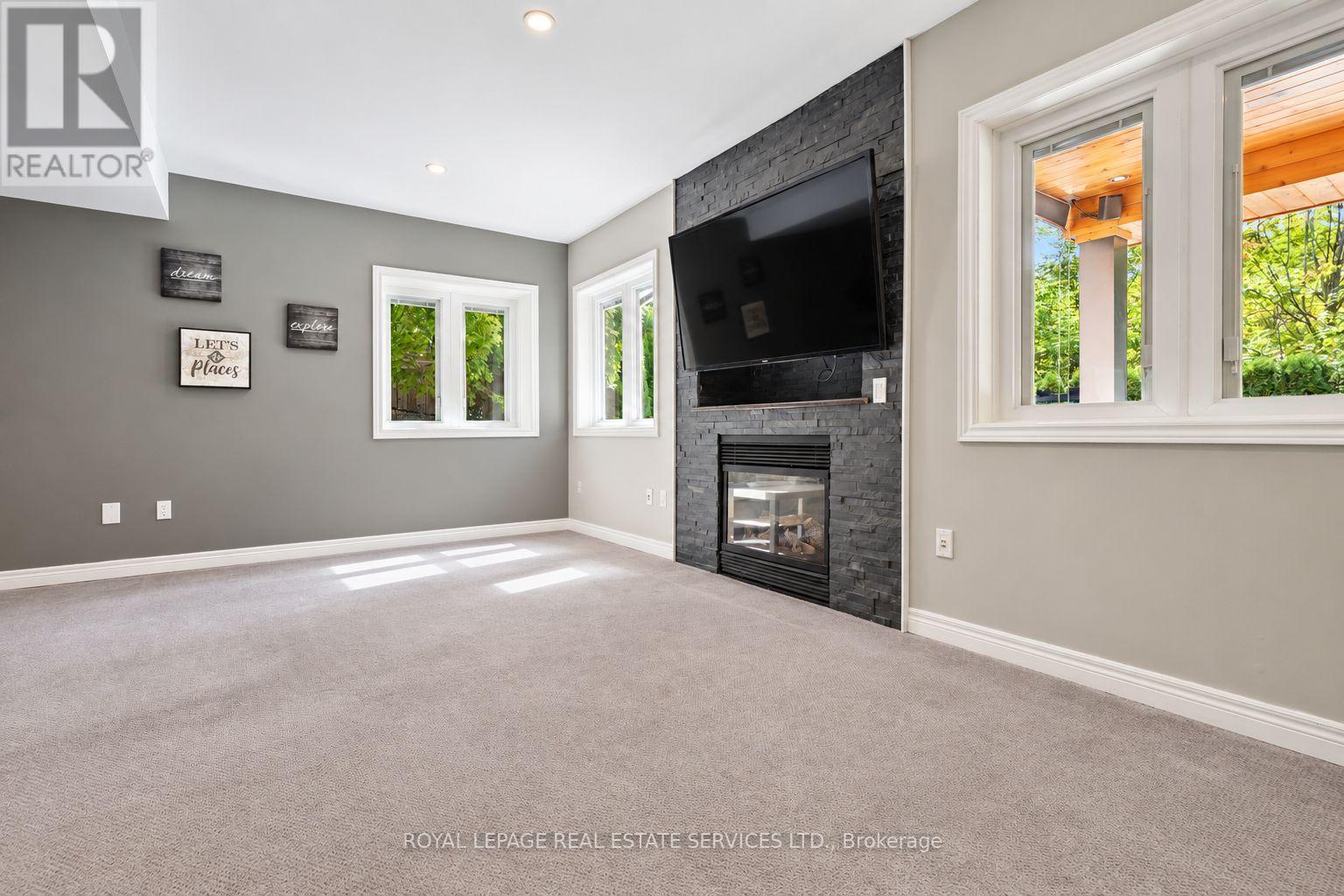 1036 Valley Crest Circle, Oakville, Ontario  L6H 6W8 - Photo 23 - W14110728