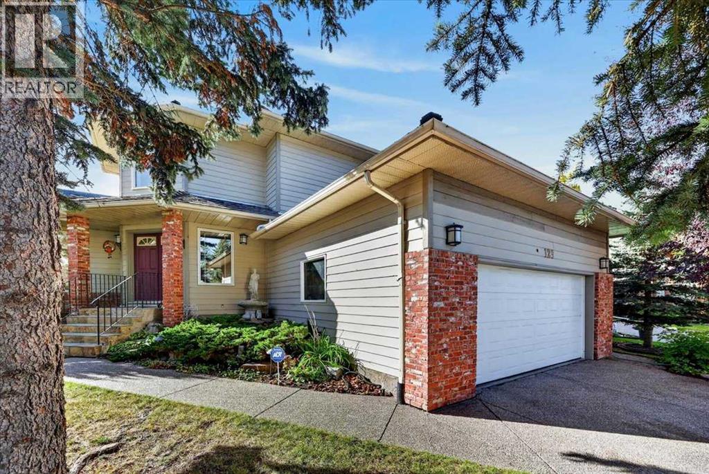 129 Shawnee Court SW, Calgary, Alberta