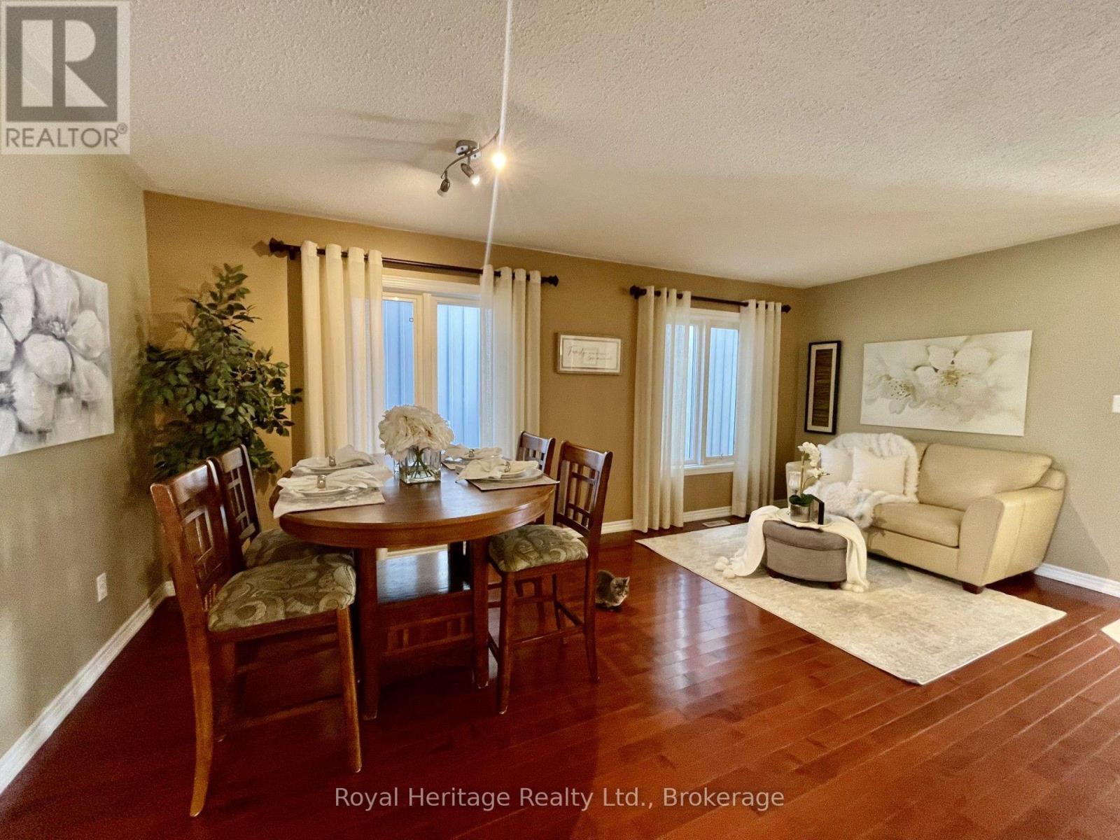 65 Cranborne Crescent, Whitby, Ontario  L1M 2M1 - Photo 5 - E14112526